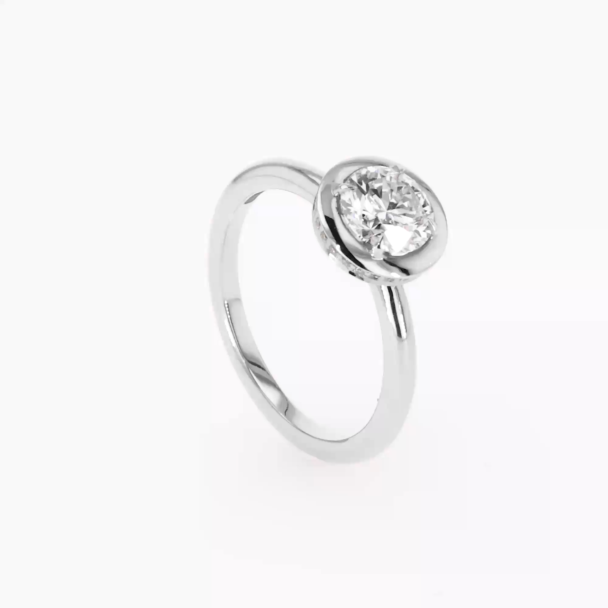 Skimming Stone 0.90ct Brilliant Cut Diamond Ring in Platinum