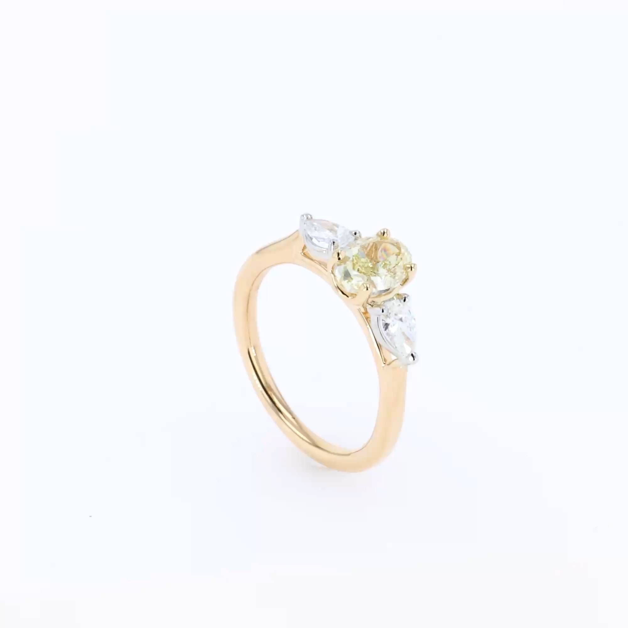 Classic 1.01ct Oval Cut Diamond Three Stone Ring in 18ct Yellow Gold and Platinum