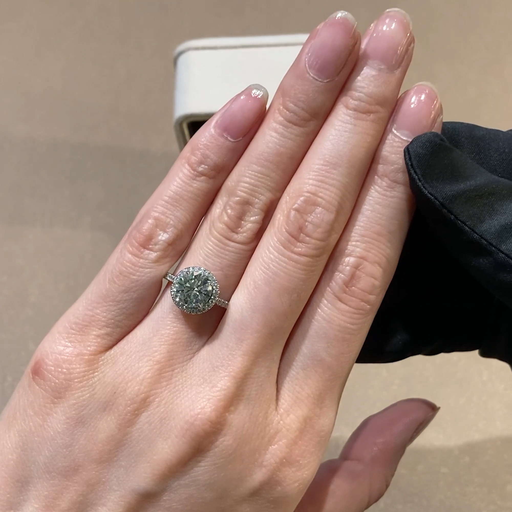 Celestial 2.01ct Brilliant Cut Diamond Cluster Ring in Platinum