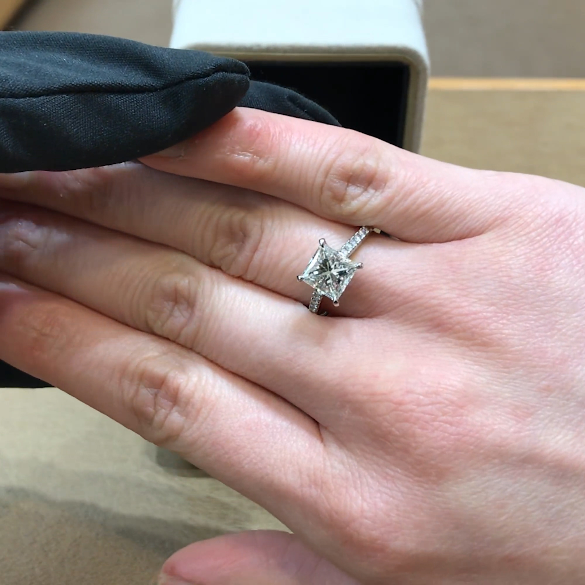 Aurora 2.04ct Princess Cut Diamond Ring in Platinum
