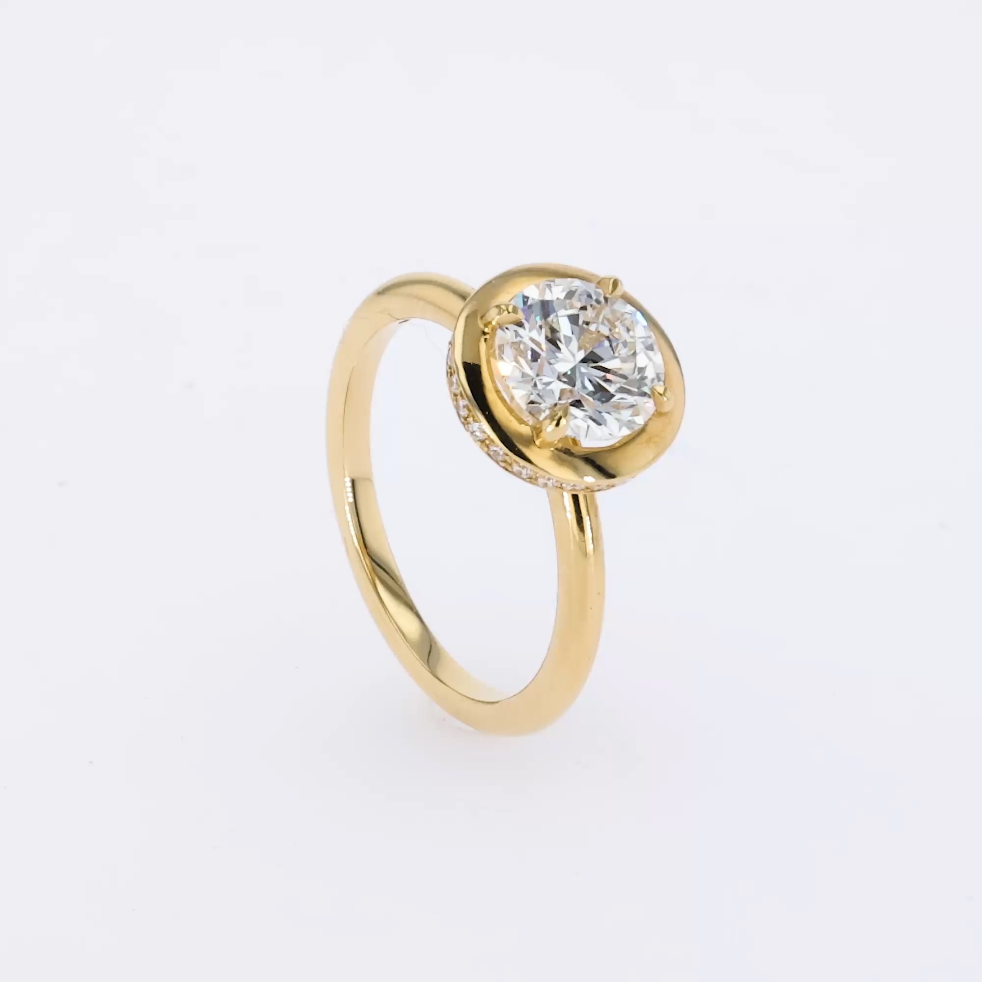 Skimming Stone 1.70ct Brilliant Cut Diamond Ring in 18ct Yellow Gold