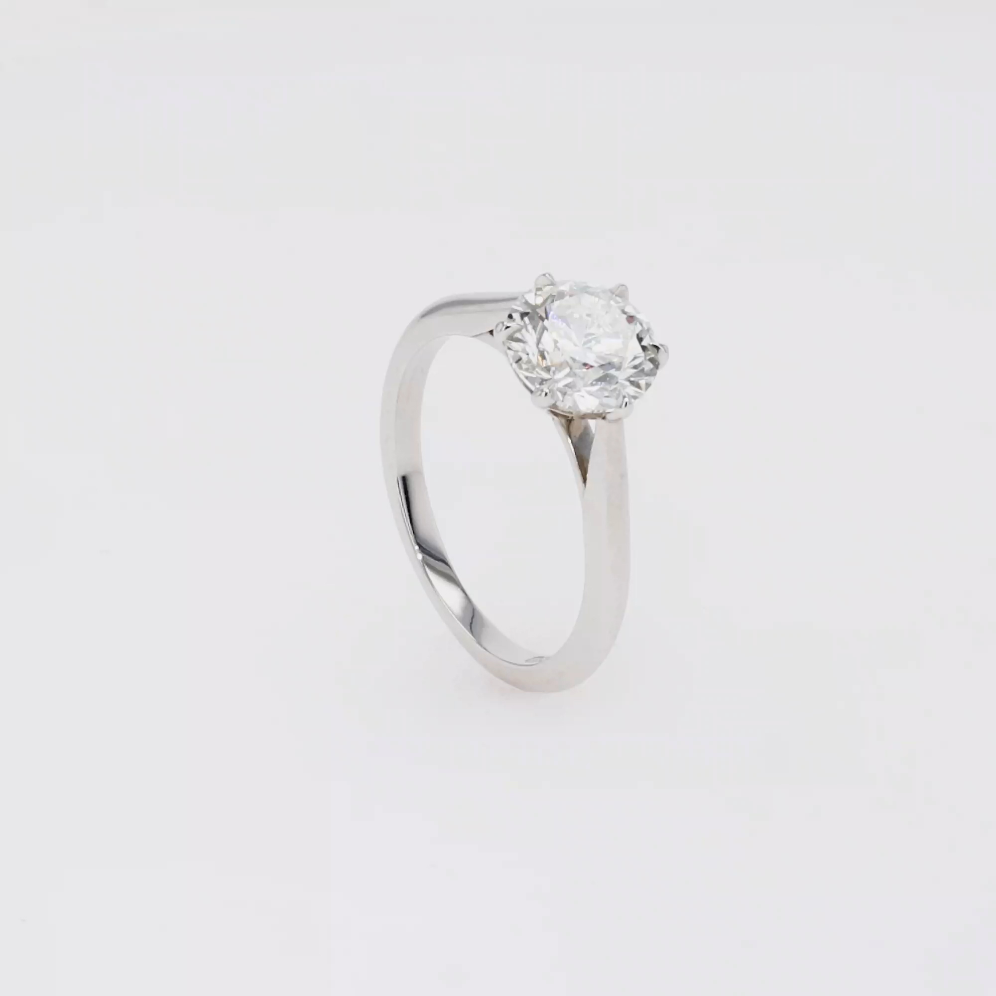 Classic Six-Claw 2.01ct Brilliant Cut Diamond Ring in Platinum