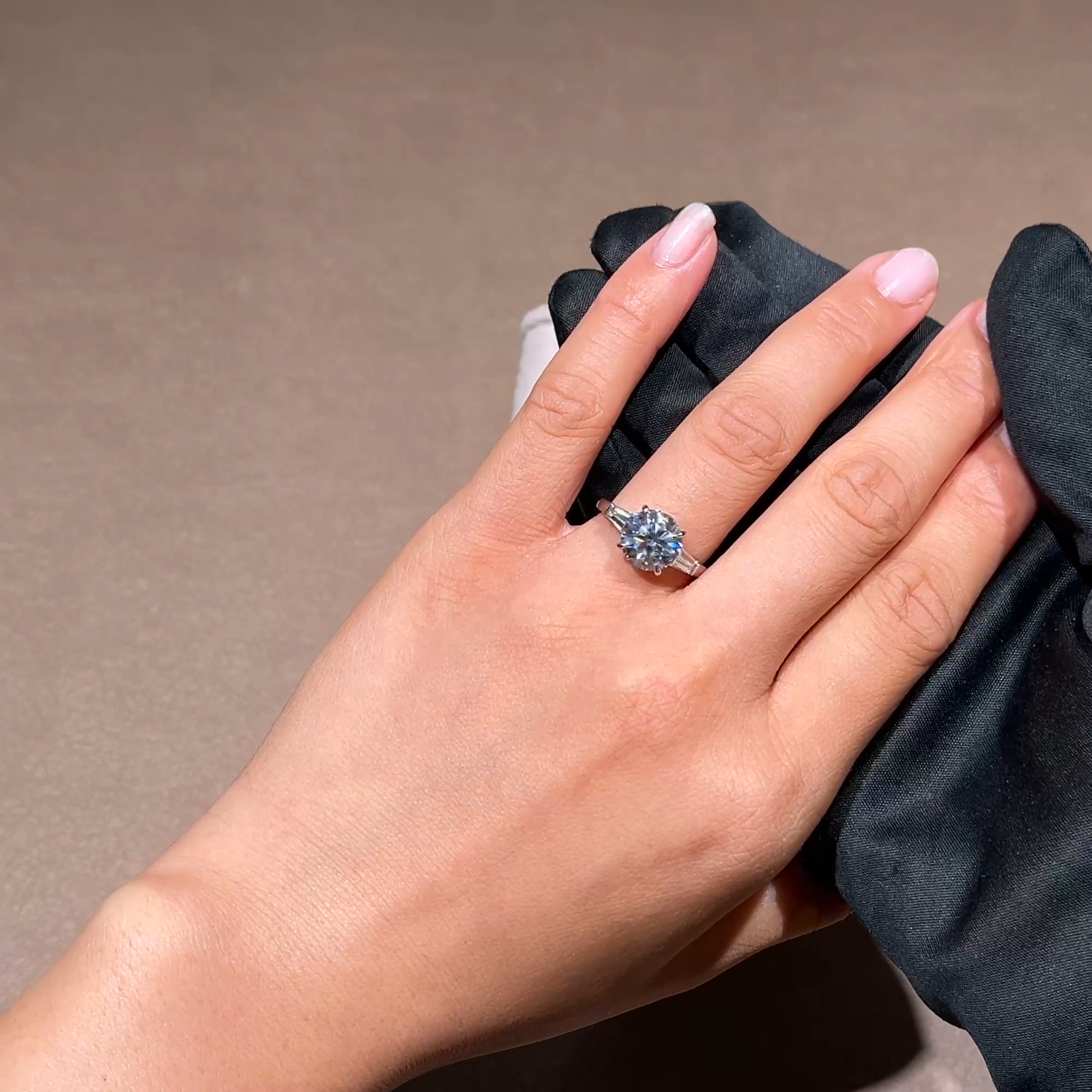 Regency 3.01ct Brilliant Cut Diamond Ring in Platinum