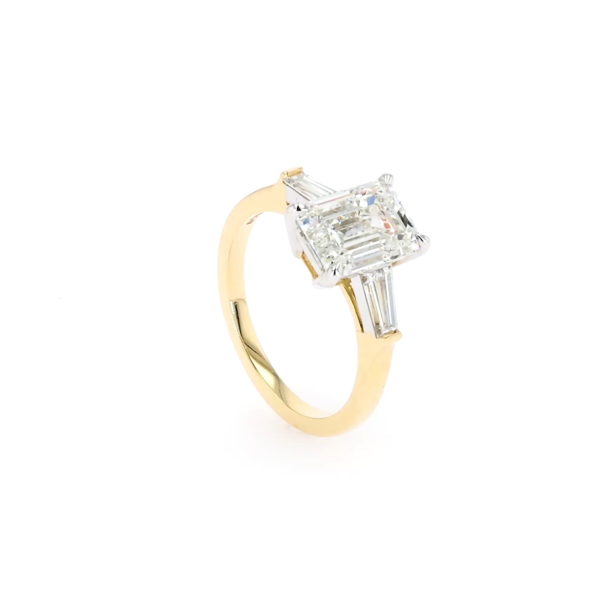 Regency 3.02ct Emerald Cut Diamond Ring in 18ct Yellow Gold and Platinum