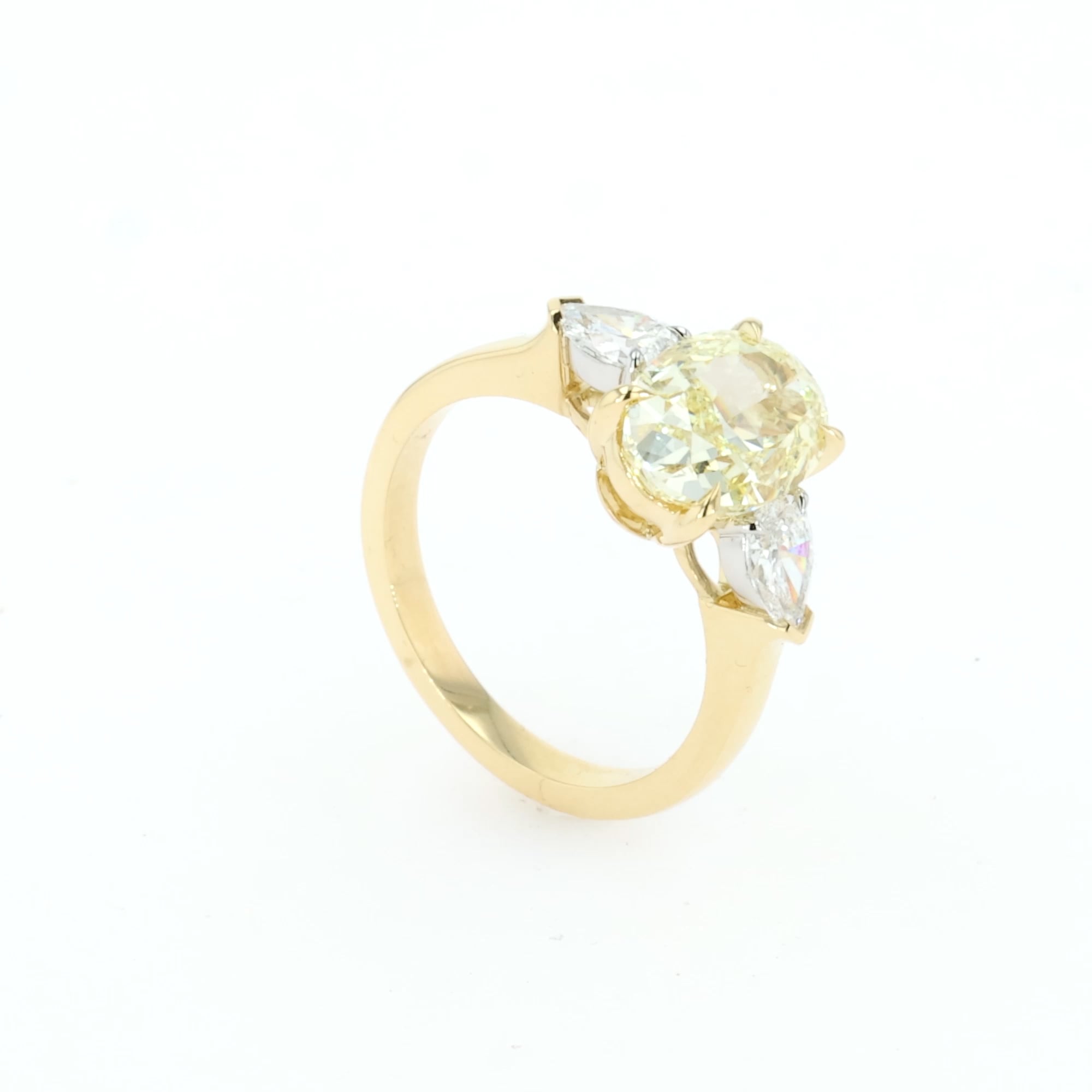 Oval Cut 3.31ct South African Natural Fancy Yellow Diamond Ring in 18ct Yellow Gold and Platinum