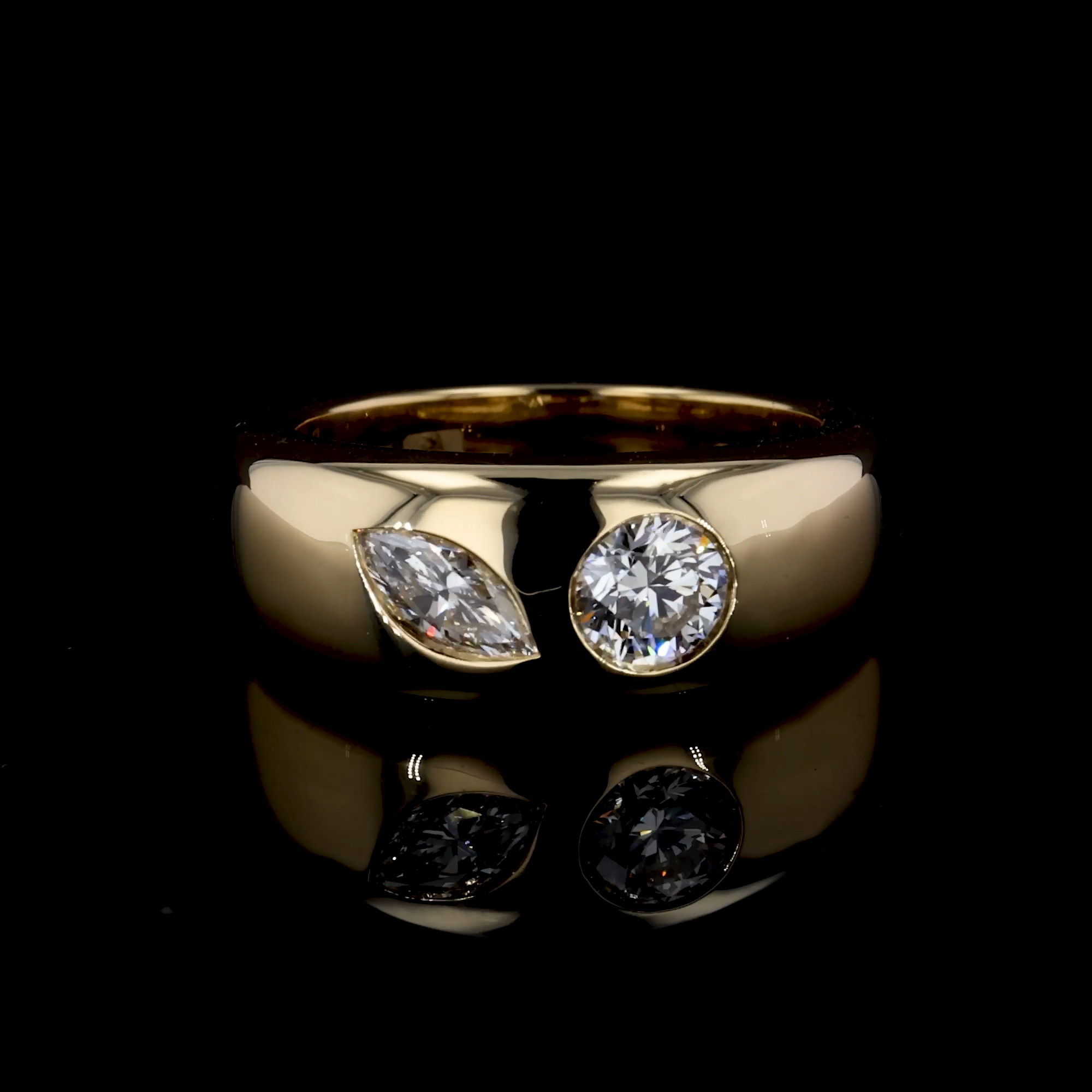 Stellar Brilliant Cut and Marquise Cut Diamond Bombé Ring in 18ct Yellow Gold
