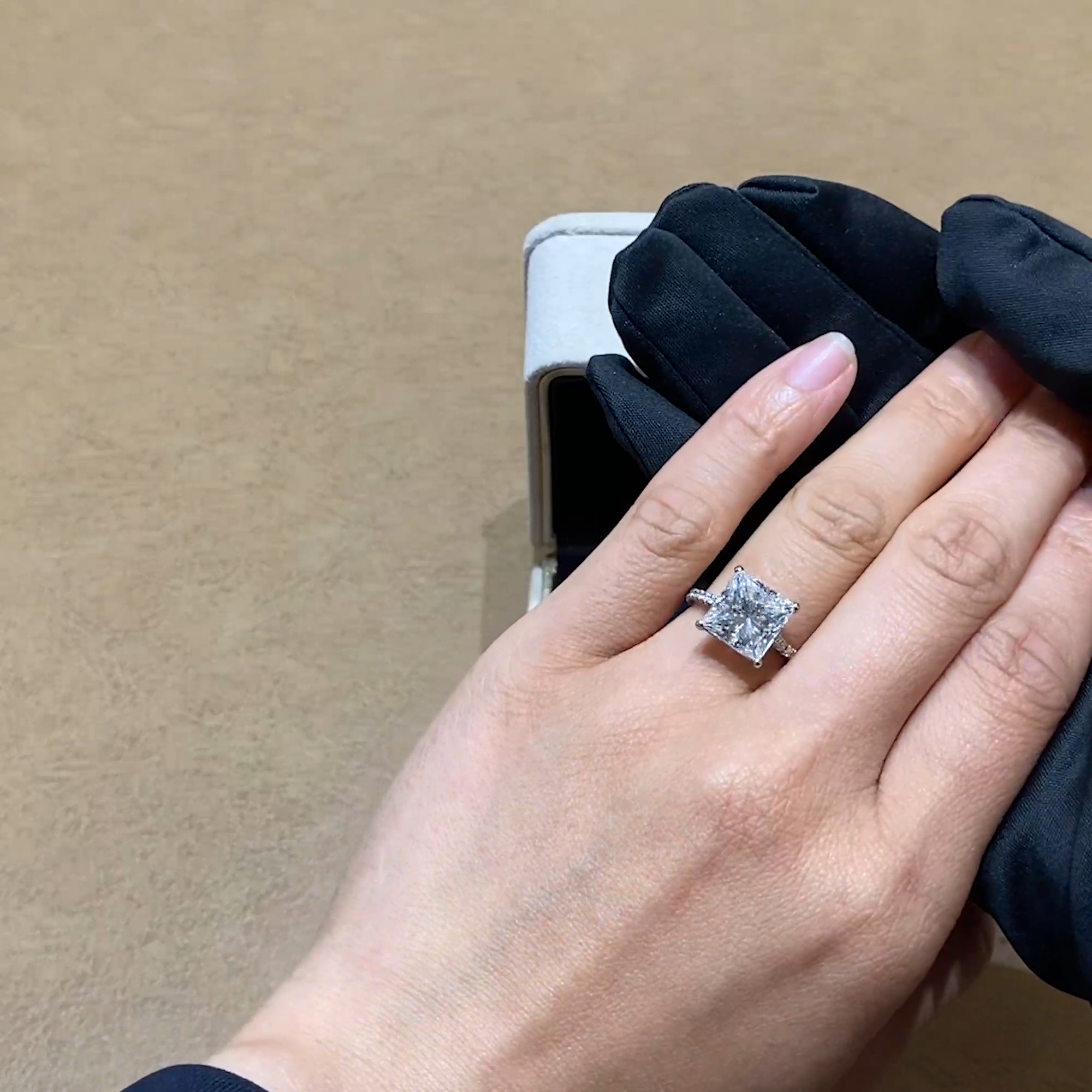 Aurora 5.05ct Diamond Ring in Platinum