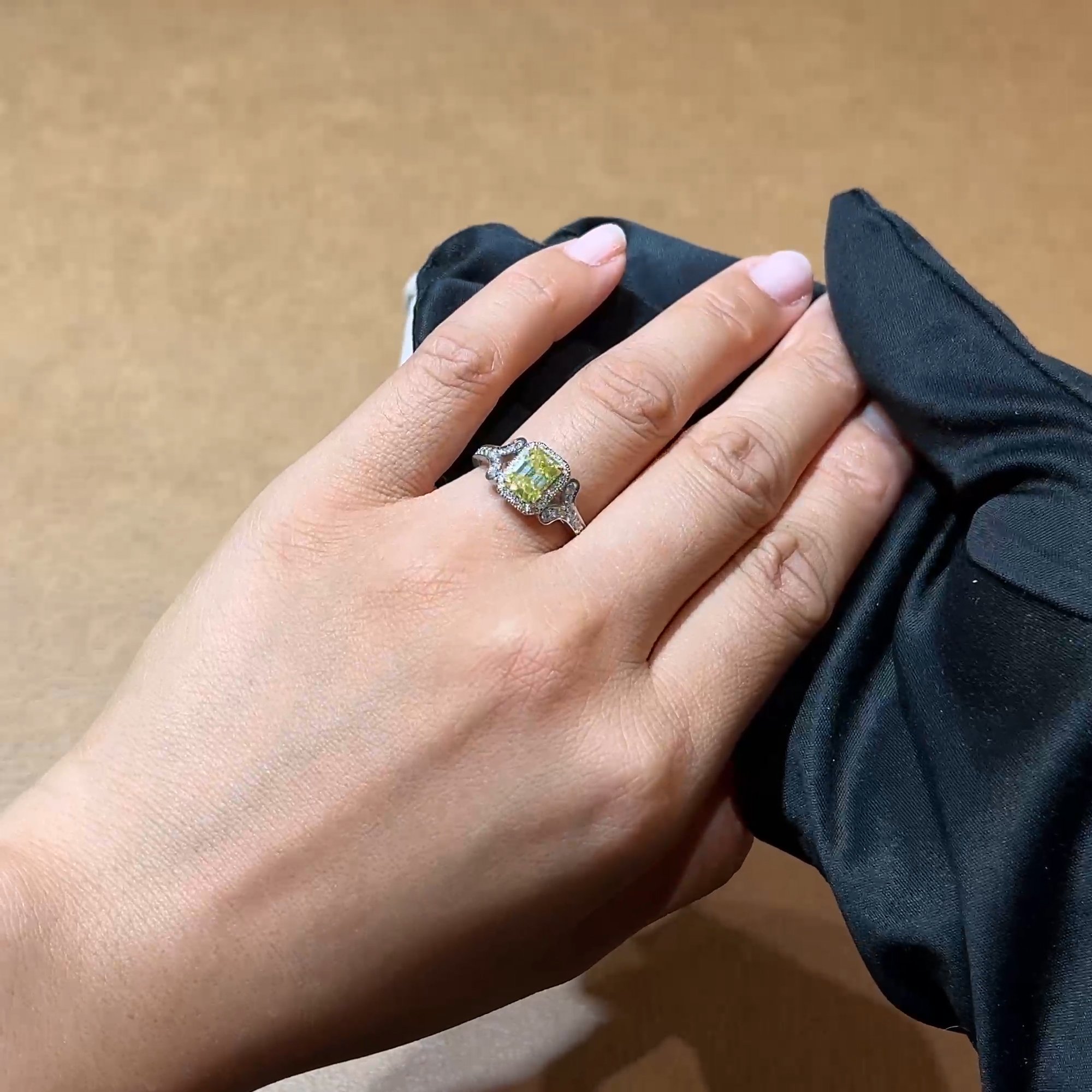 Cléo1.00ct Fancy Intense Yellow Diamond Cluster Ring in Platinum & 18ct Yellow Gold