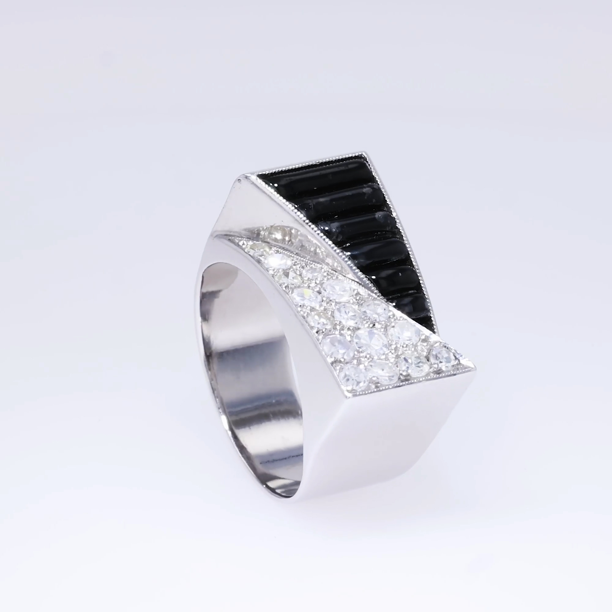 Art Deco Triangular Diamond & Moulded Glass Dress Ring 0.59ct in Platinum