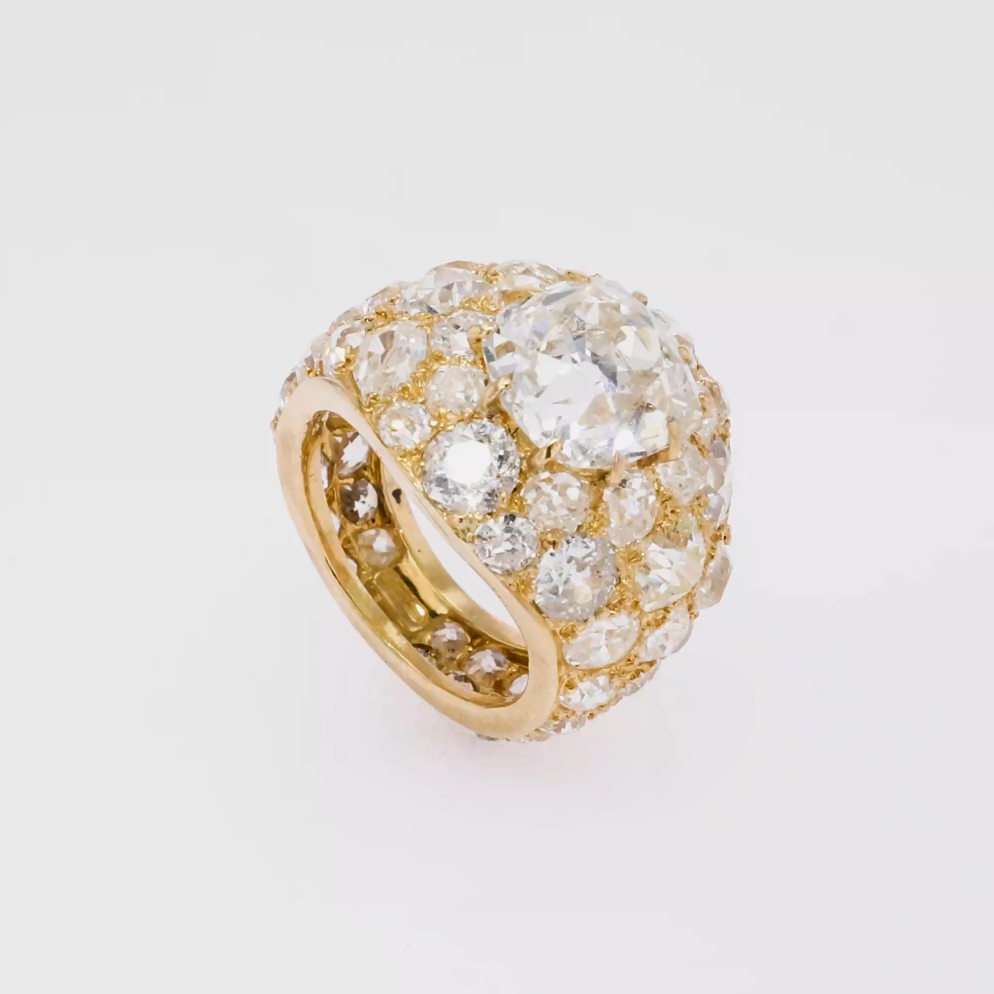 1960s Van Cleef & Arpels  Bombe’ Dress Ring 4.20ct in 18ct Yellow Gold