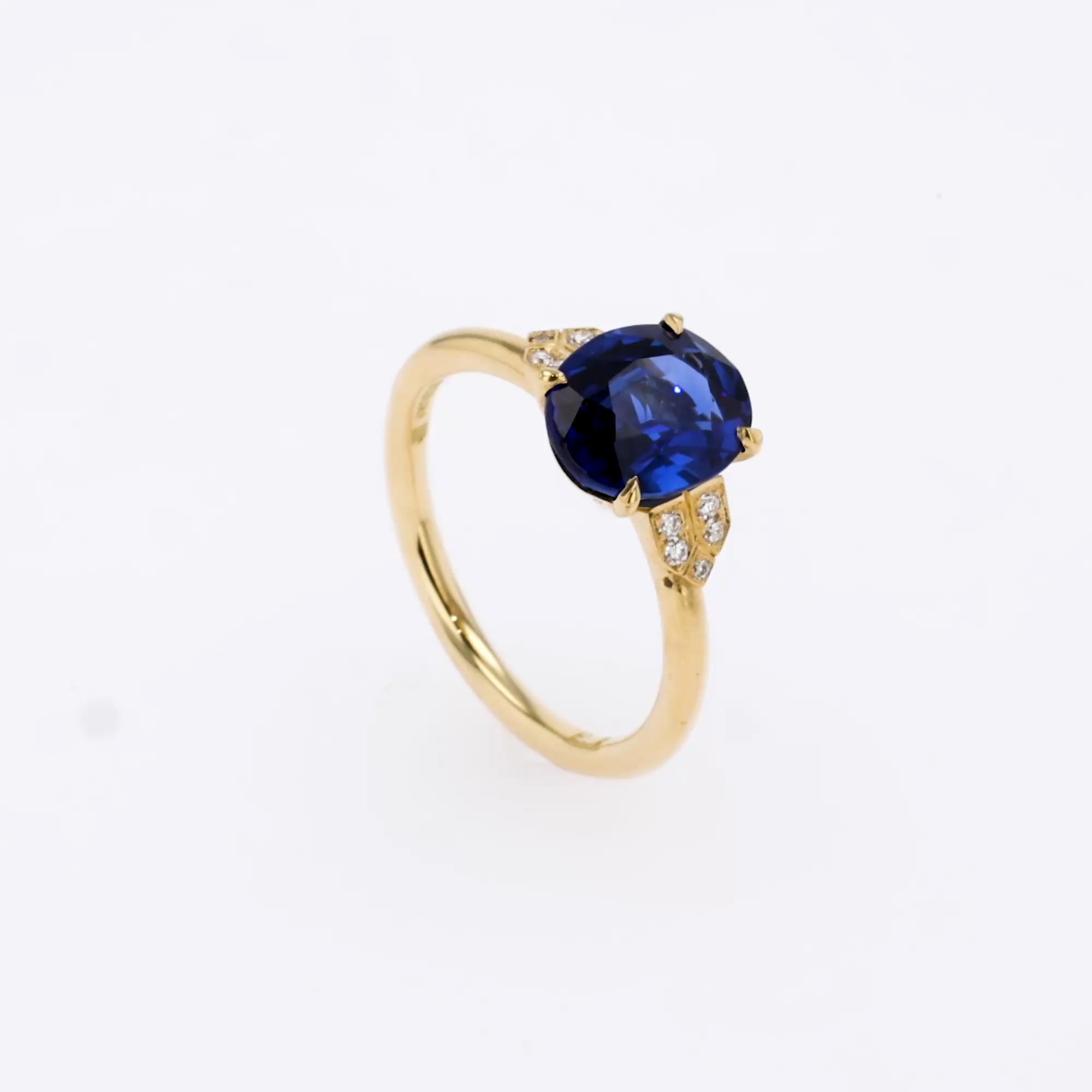 Oval Cut 3.06ct Sapphire and Diamond Ring in 18ct Yellow Gold
