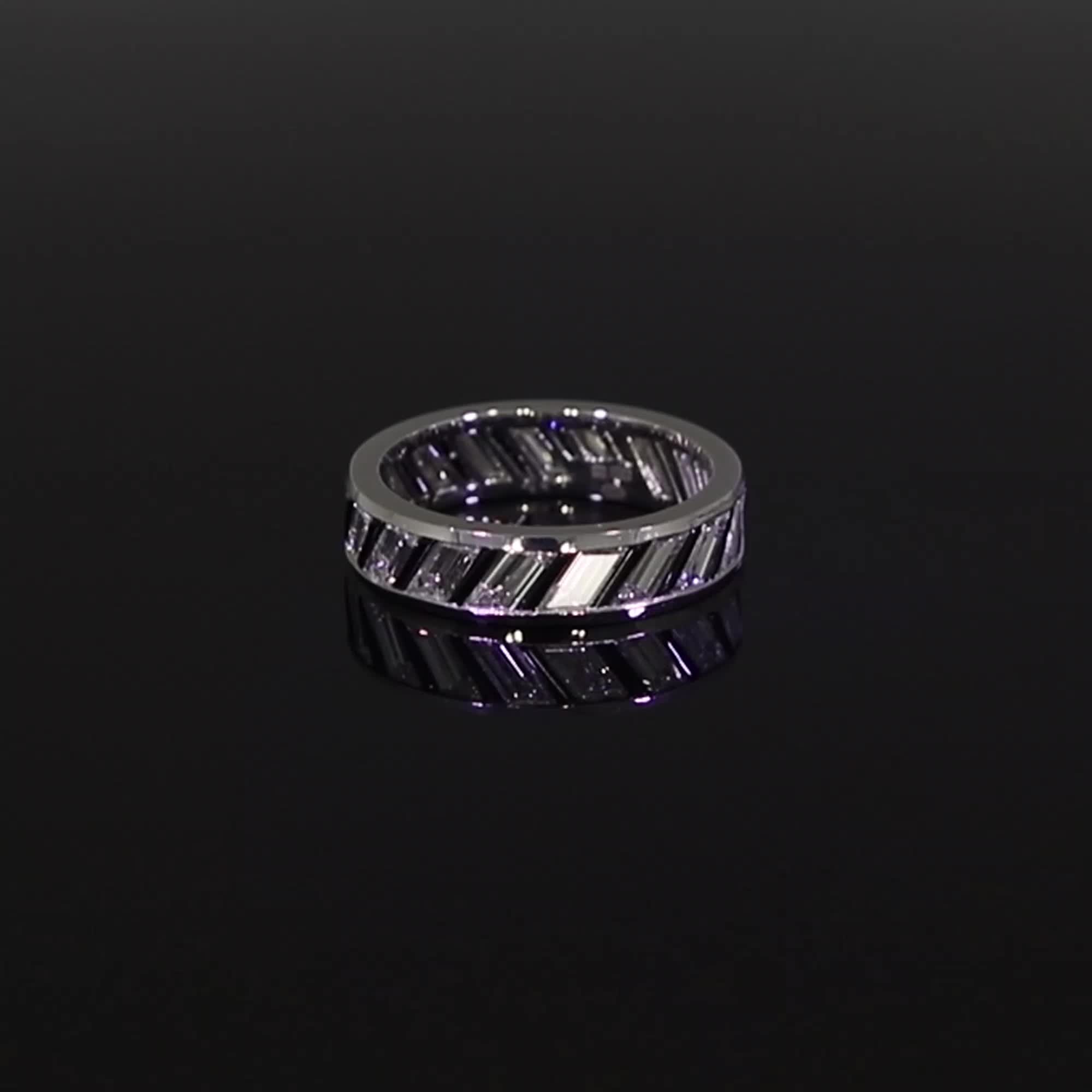 Diamond & Jade Ring <br /> 2.45CT in Platinum