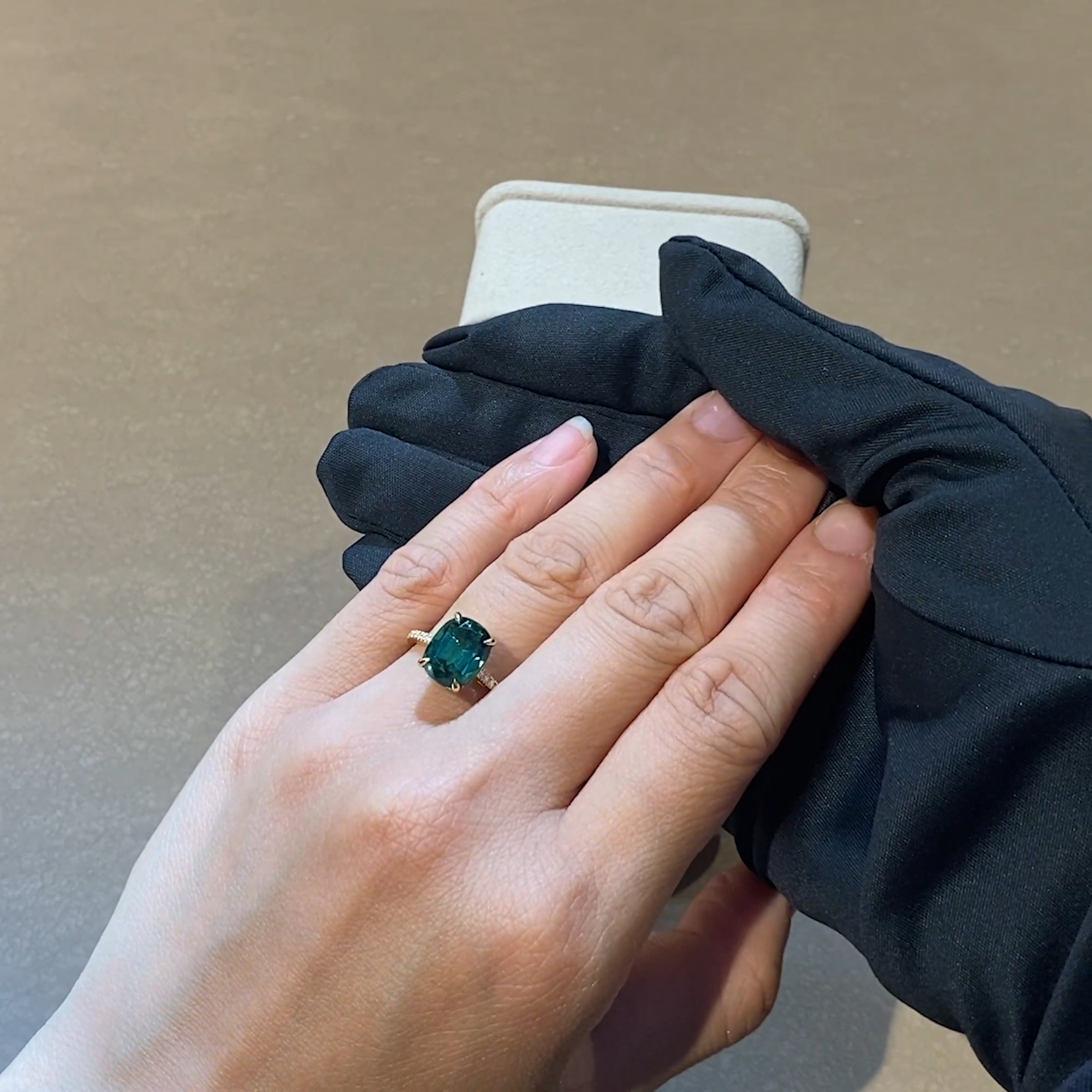Vivid Green Tourmaline & Diamond Ring 4.30cts in 18ct Yellow Gold