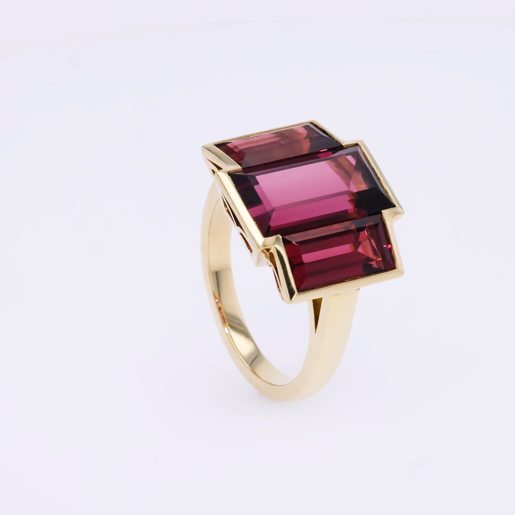 Kingdom Red Tourmaline Ring 6.82ct in 18ct Yellow Gold