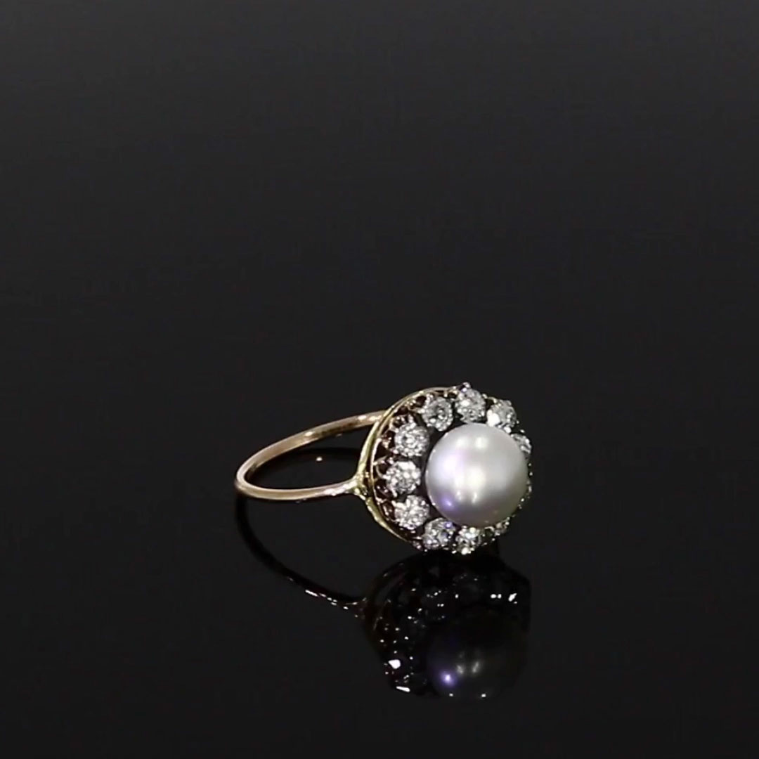 Victorian Natural Pearl Ring  in 18ct Yellow Gold