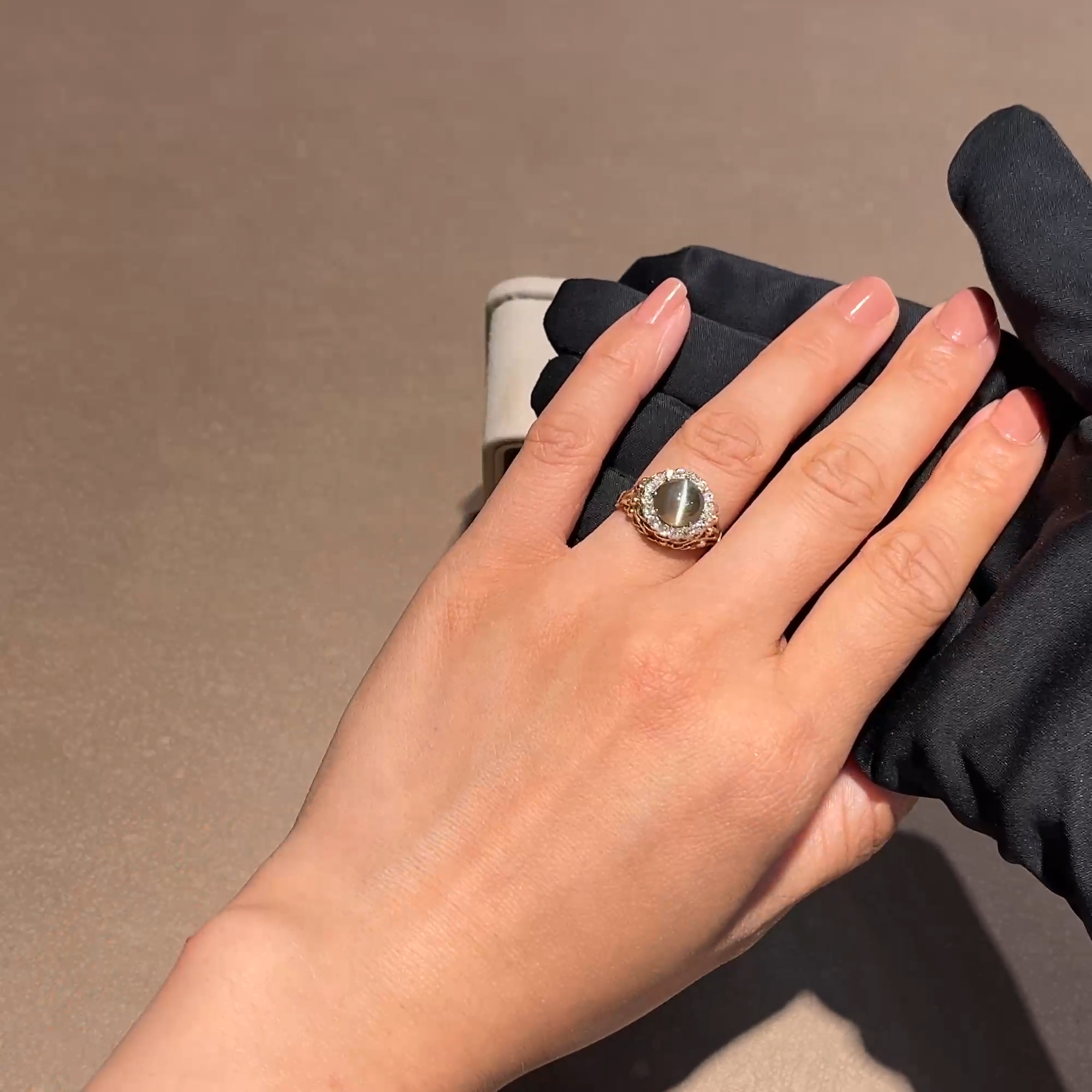 1960s Cabochon Cut Green Chrysoberyl Cat's Eye and Diamond Ring in 14ct Yellow Gold