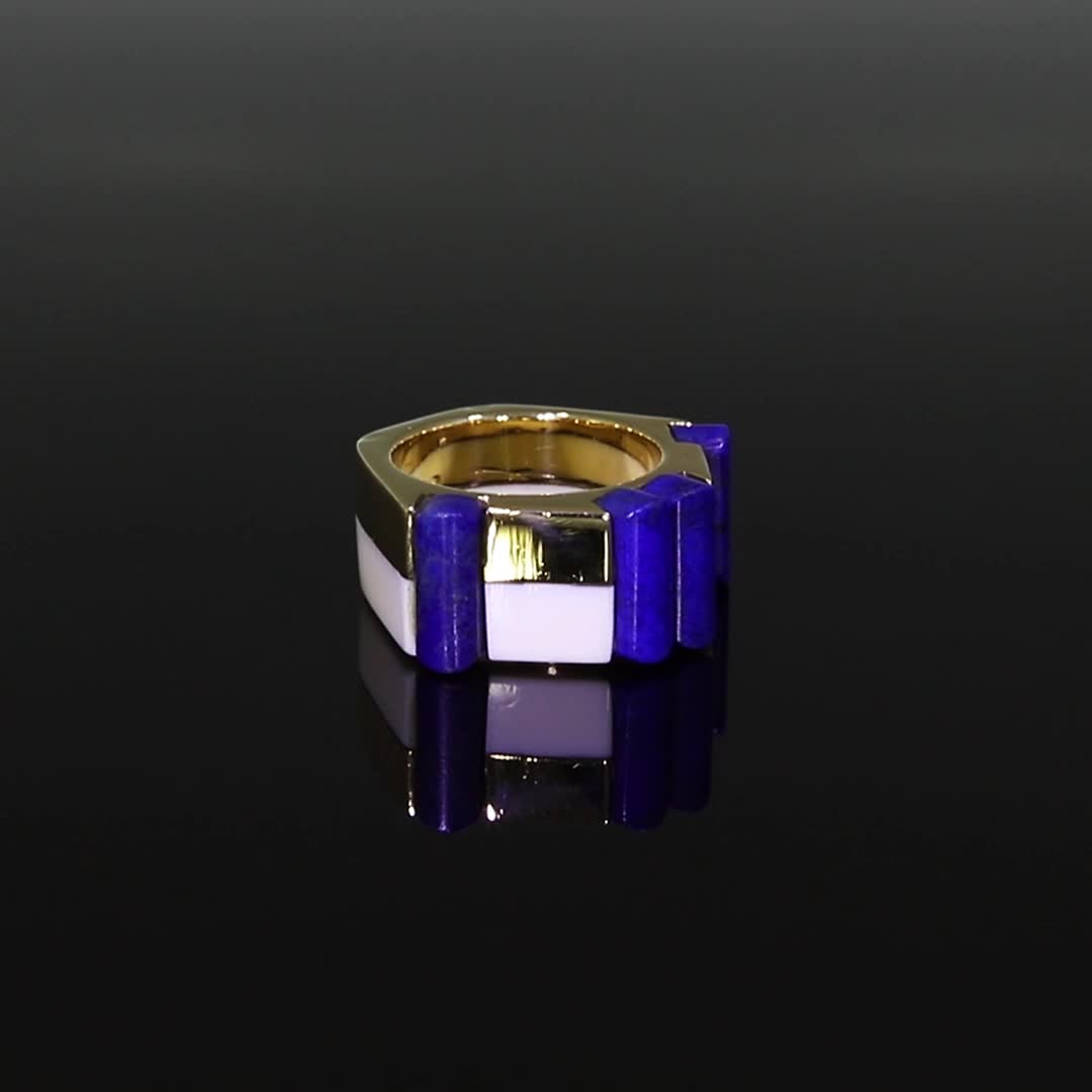 Retro French Blue Lapis Ring in 18ct Yellow Gold