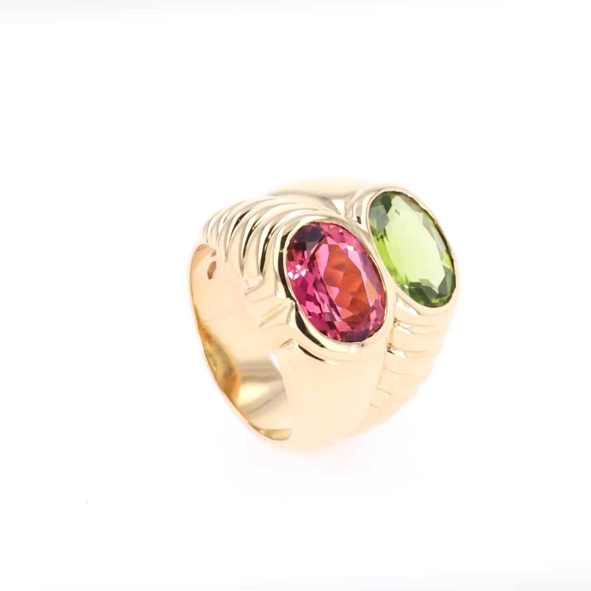 Bvlgari 1990s 5.27ct Tourmaline Bombé Ring in 18ct Yellow Gold