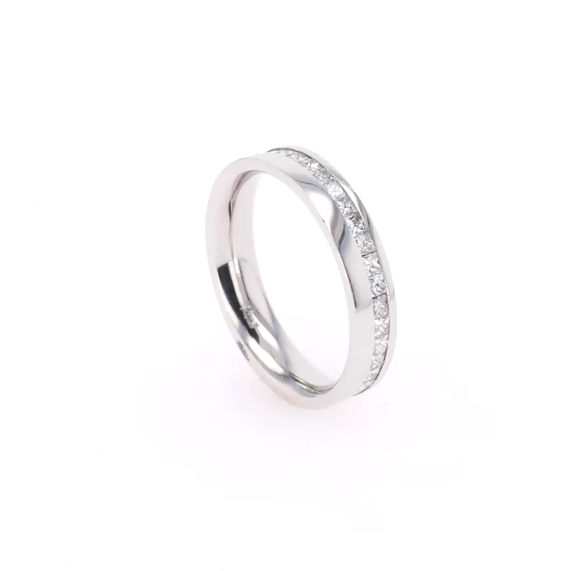Princess Cut 0.87ct Diamond Full Eternity Ring in Platinum