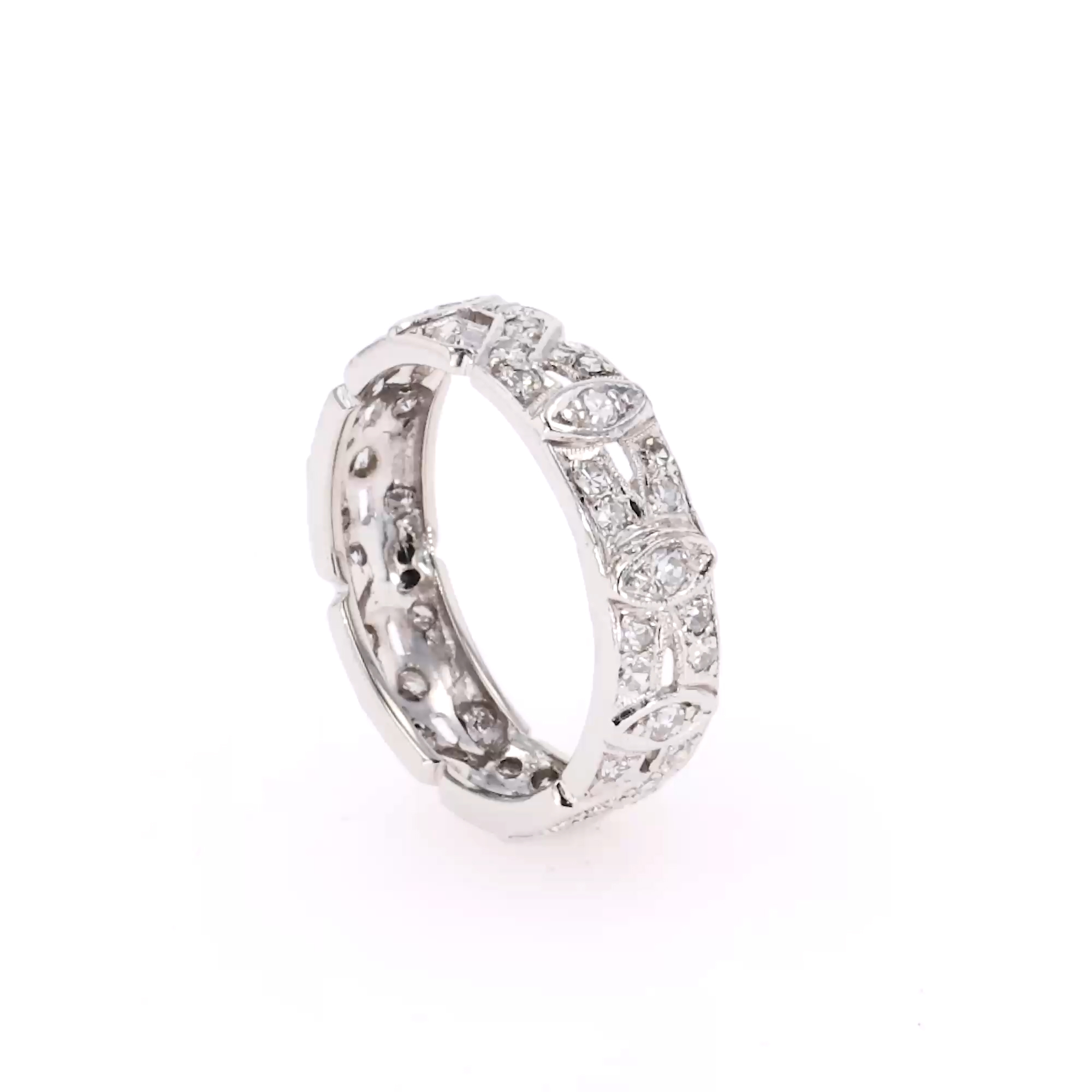 Art Deco Old Cut 0.90ct Diamond Band Ring in Platinum