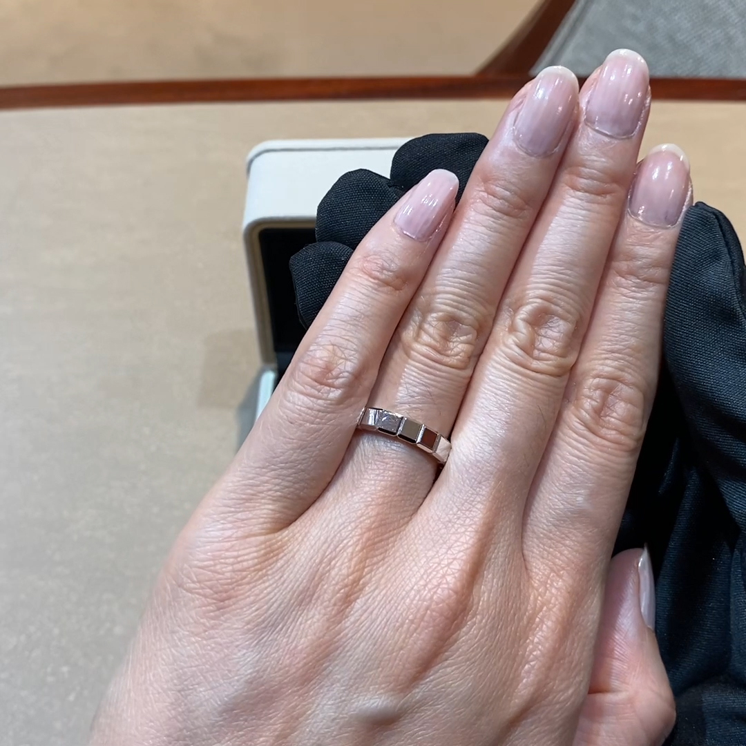 Chopard Ice Cube Ring in 18ct White Gold