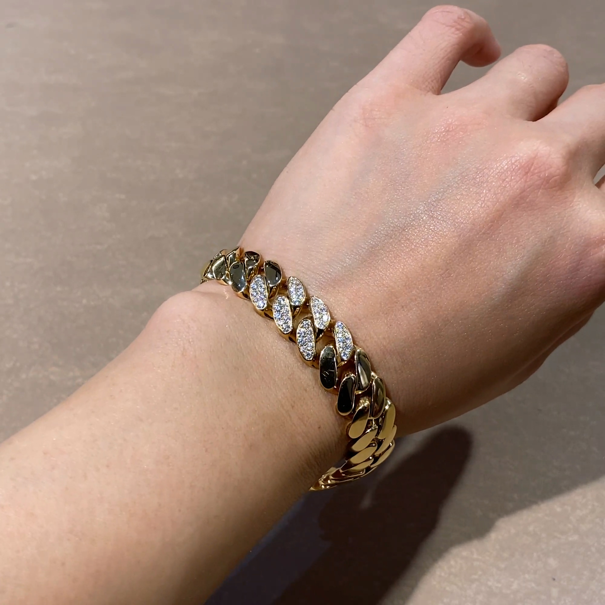 Fusion Polished Curb Link and 0.757ct Diamond Bracelet (19cm) in 18ct Yellow Gold