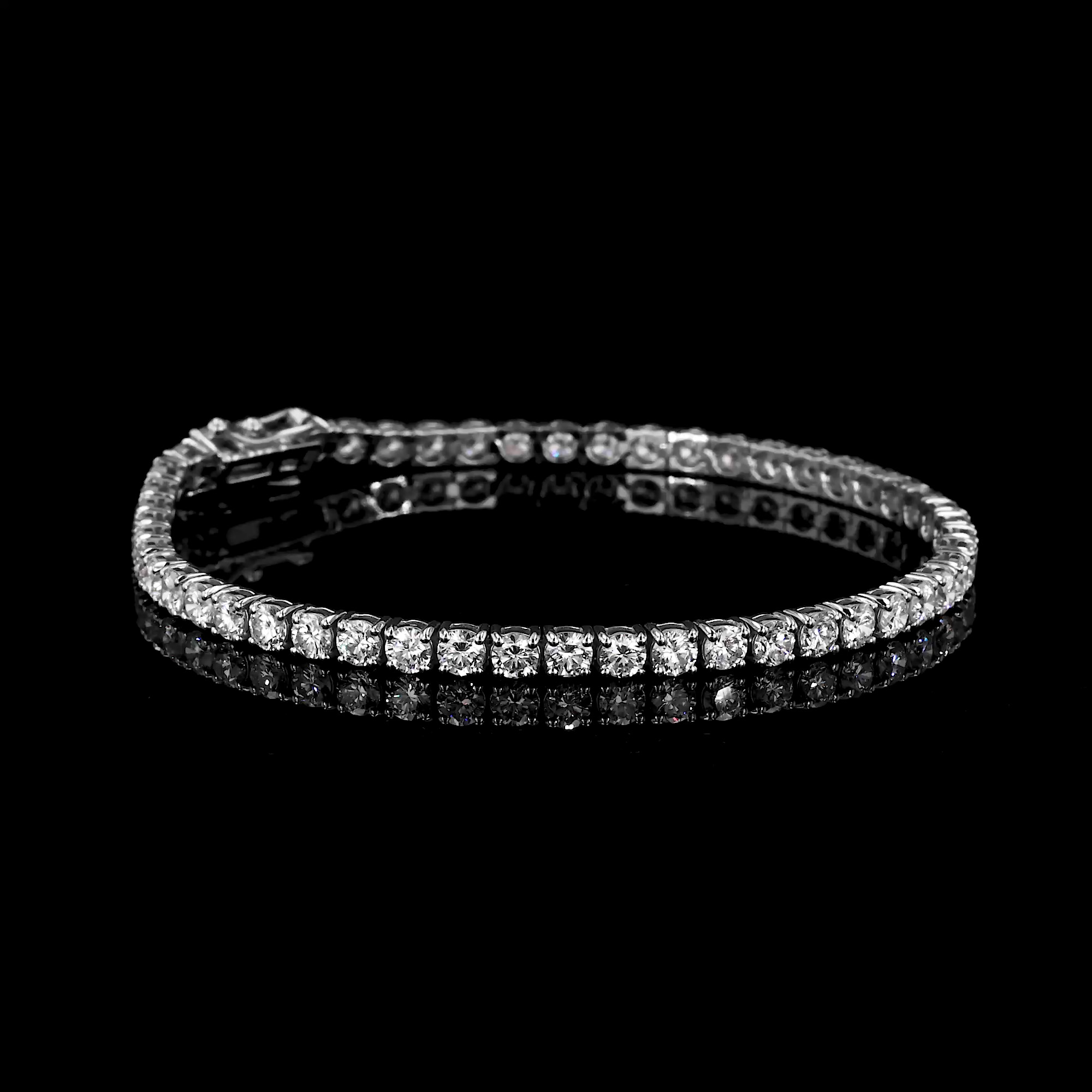 Contemporary Brilliant Cut Diamond Line Bracelet 5.19ct in 18ct White Gold