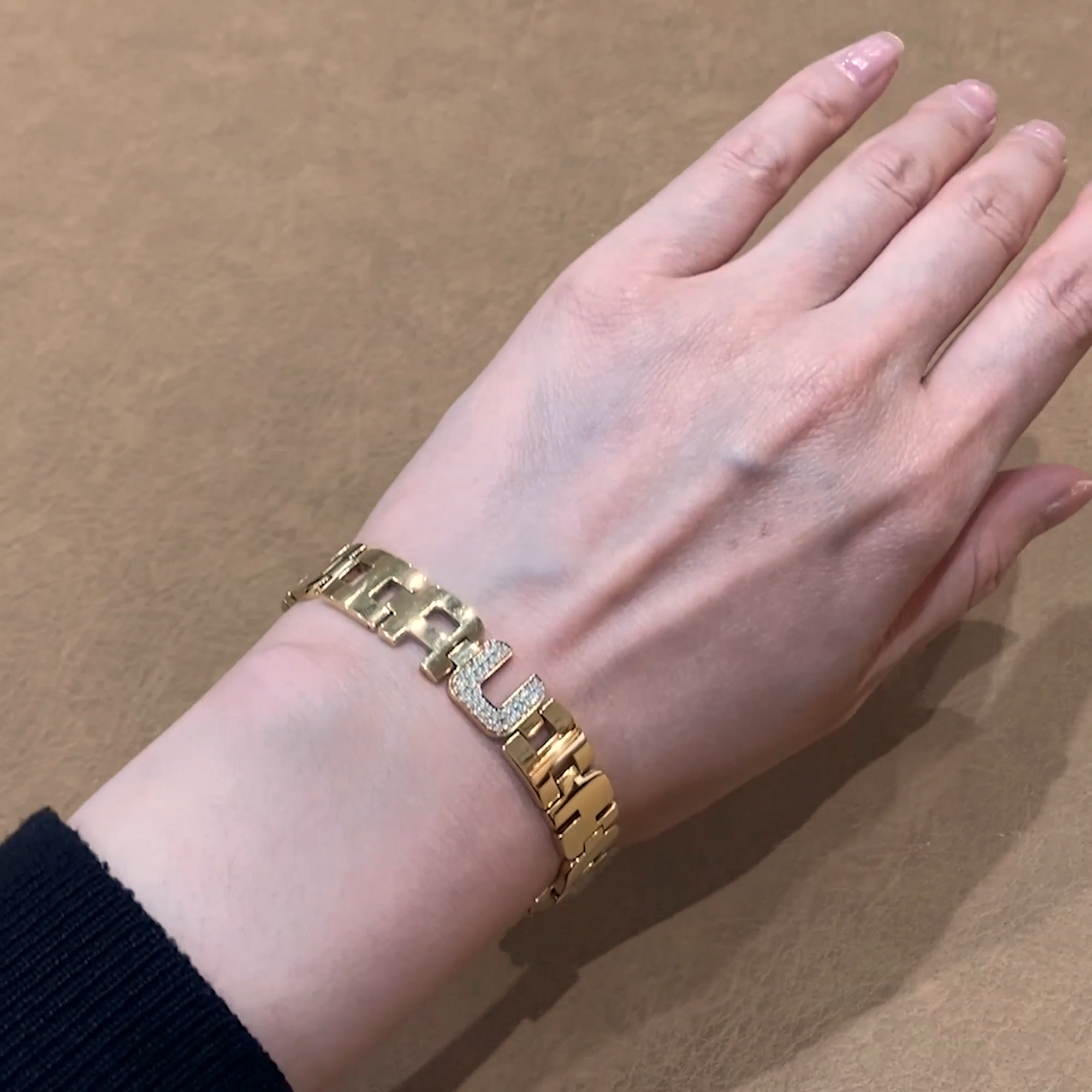 Loveletters Diamond "OMNIA VINCIT AMOR" Bracelet  in 18ct Yellow Gold