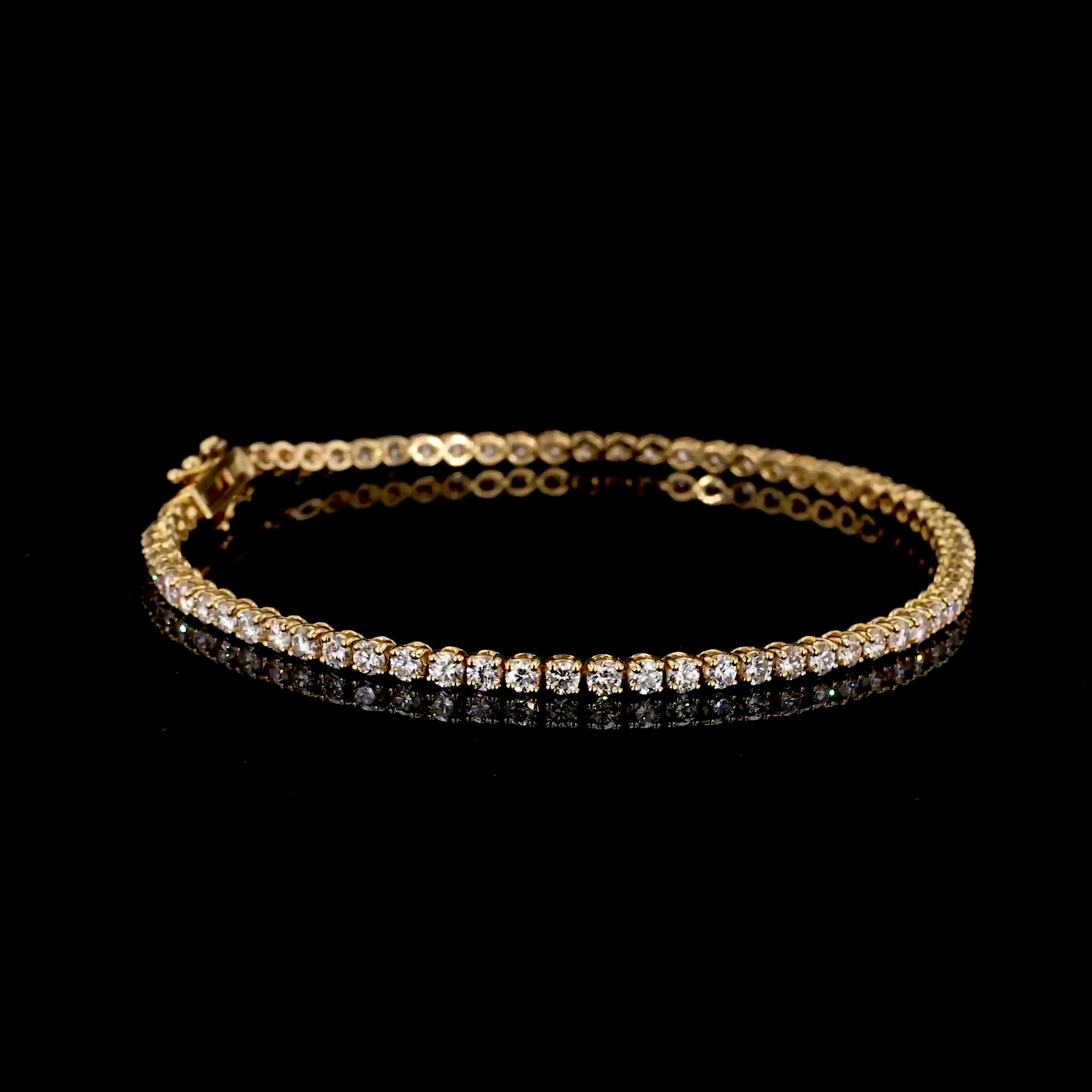 Contemporary Brilliant Cut Diamond Line Bracelet 3.01ct in 18ct Yellow Gold