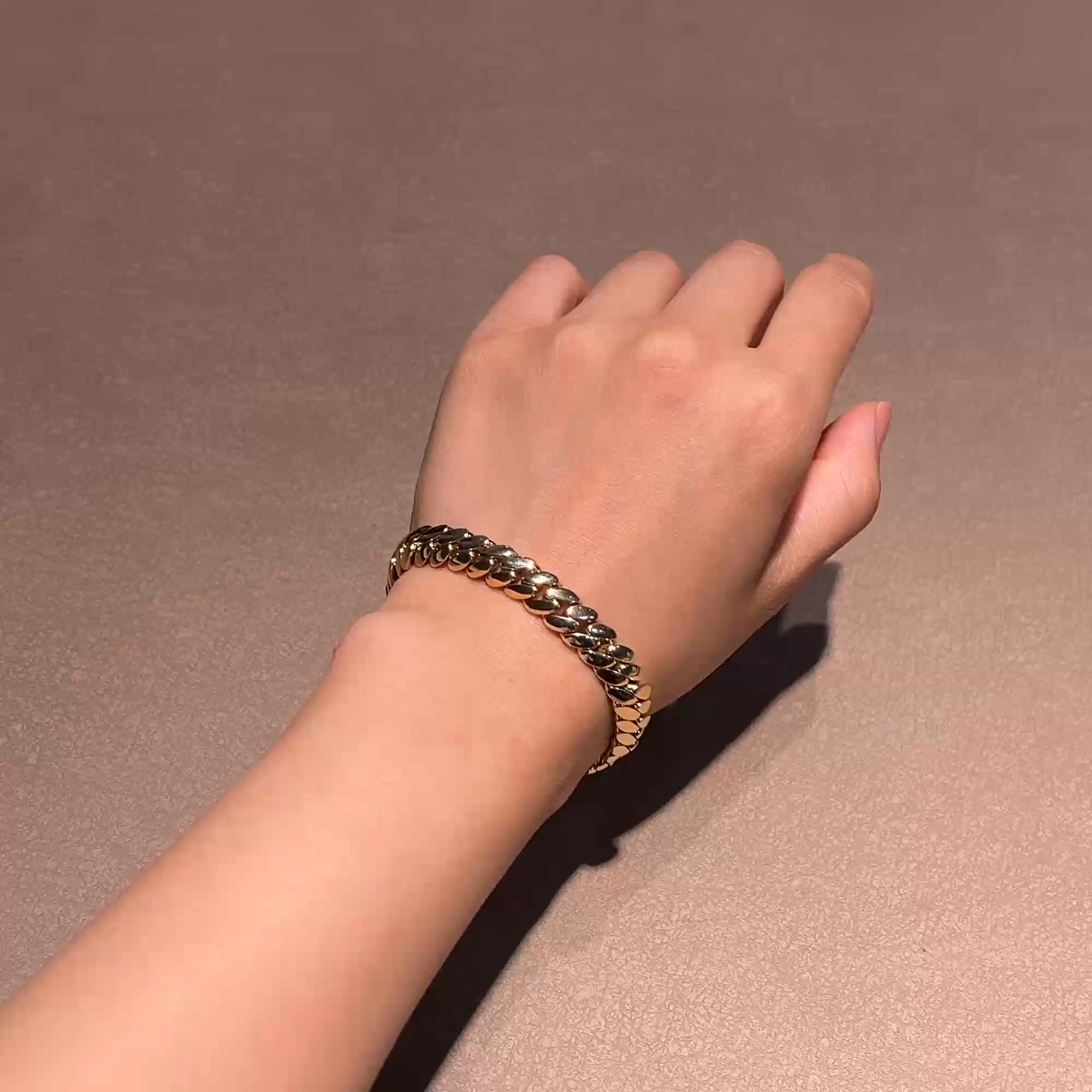 Fusion Polished Curb Link Bracelet (19cm) in 18ct Yellow Gold