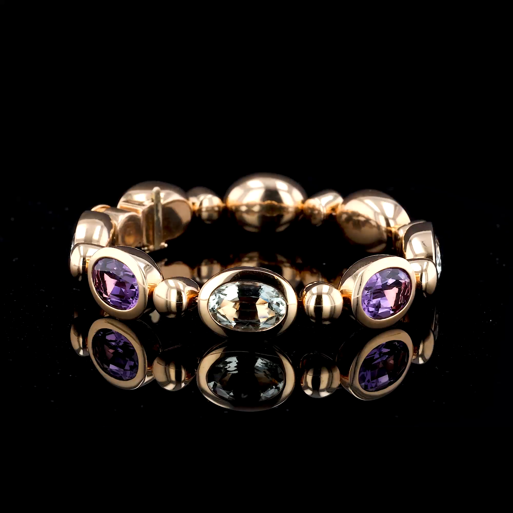 Amethyst Bracelet 22.84ct in 18ct Rose Gold