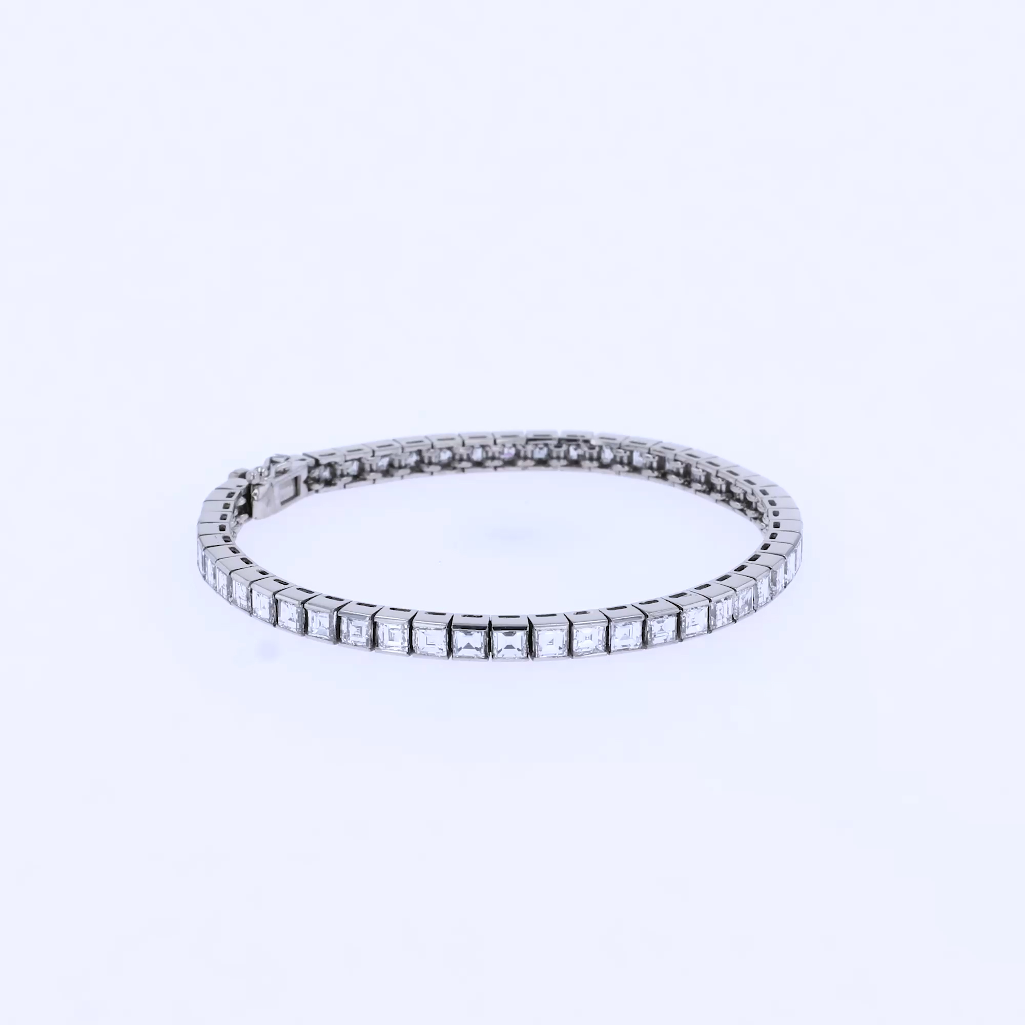 Art Deco carré cut diamond line bracelet 11.00ct in 18ct White Gold
