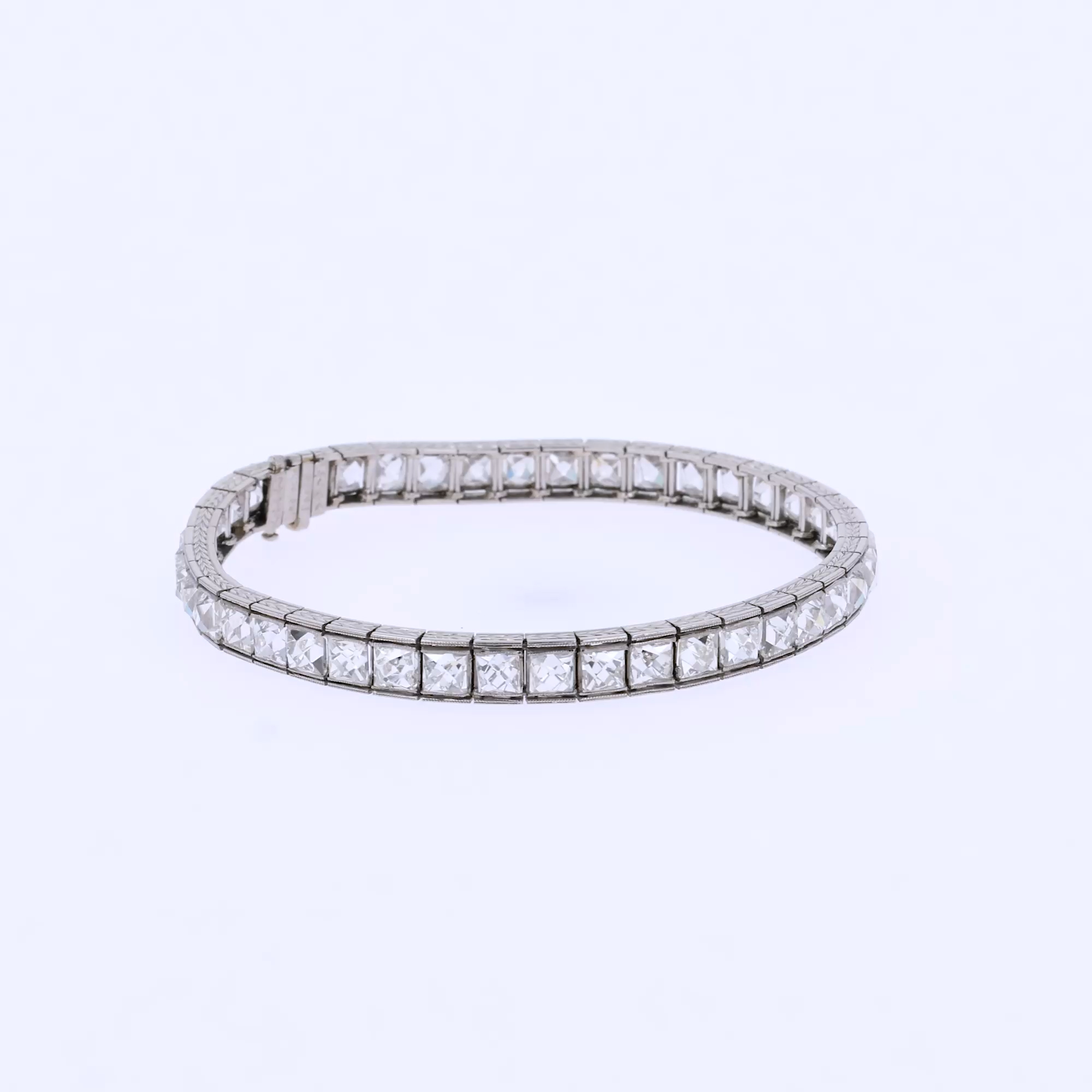 Belle Epoque 20.00ct Lacloche Frères Diamond Line Bracelet in Platinum