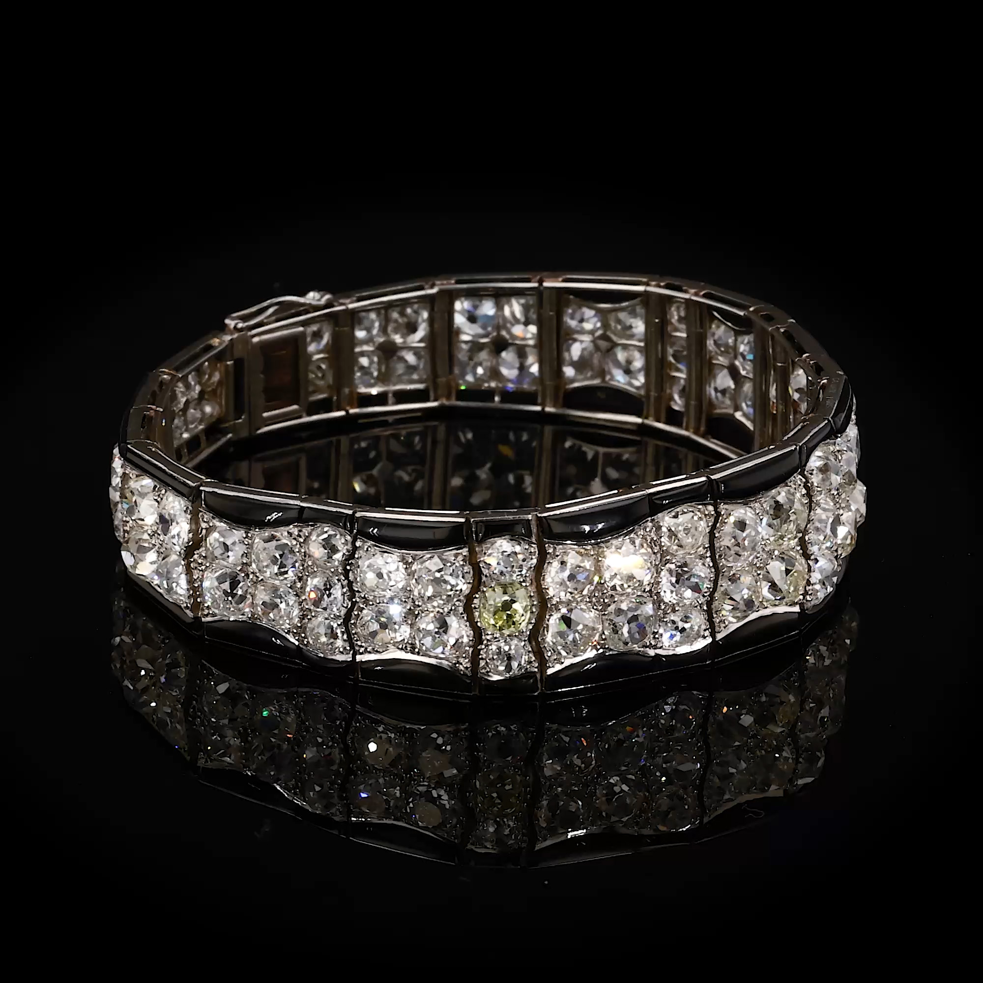 Art Deco Cartier Old Cut Diamond and Onyx Bracelet in Platinum