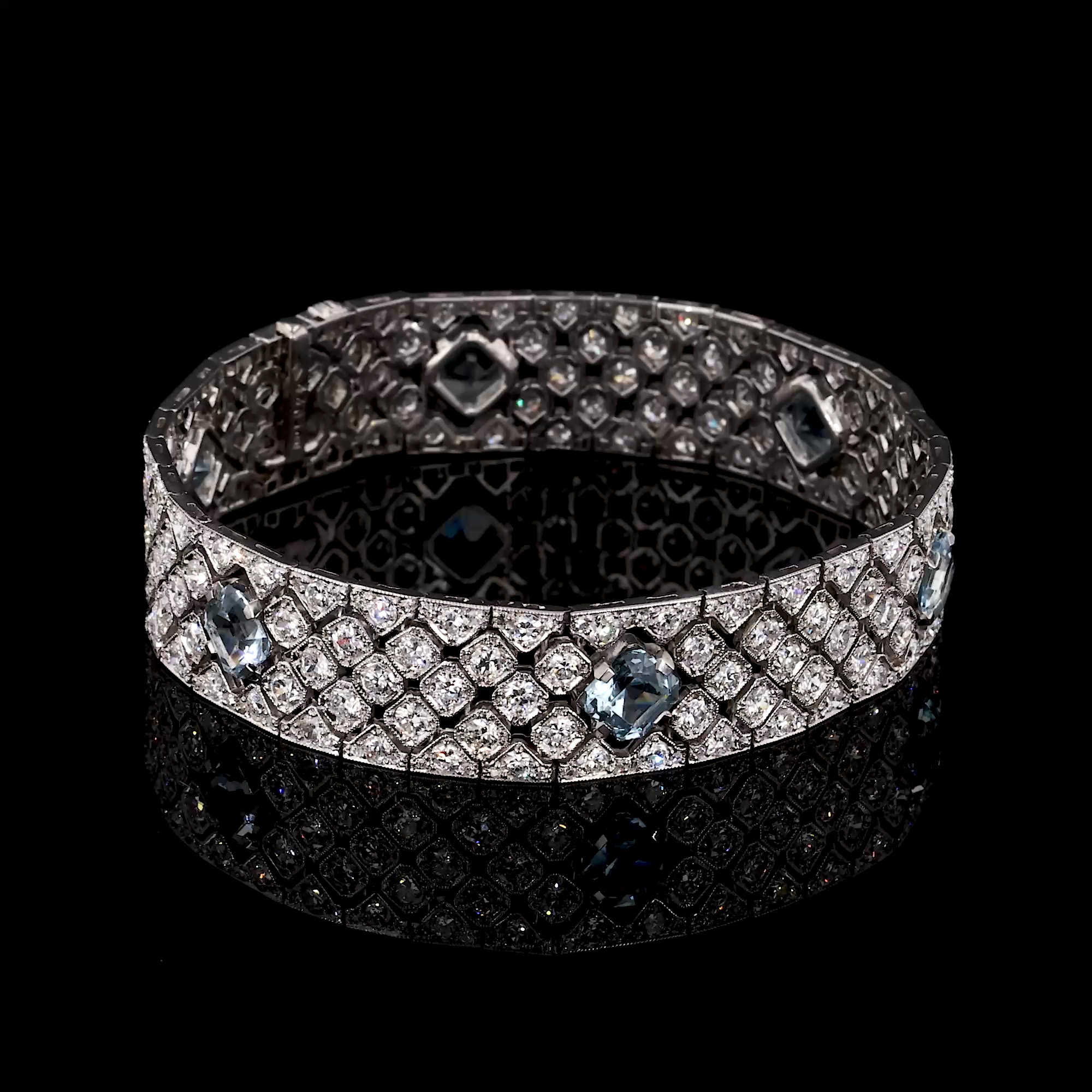 Charles Holl Art Deco 5.48ct Aquamarine and Diamond Bracelet in 18ct White Gold