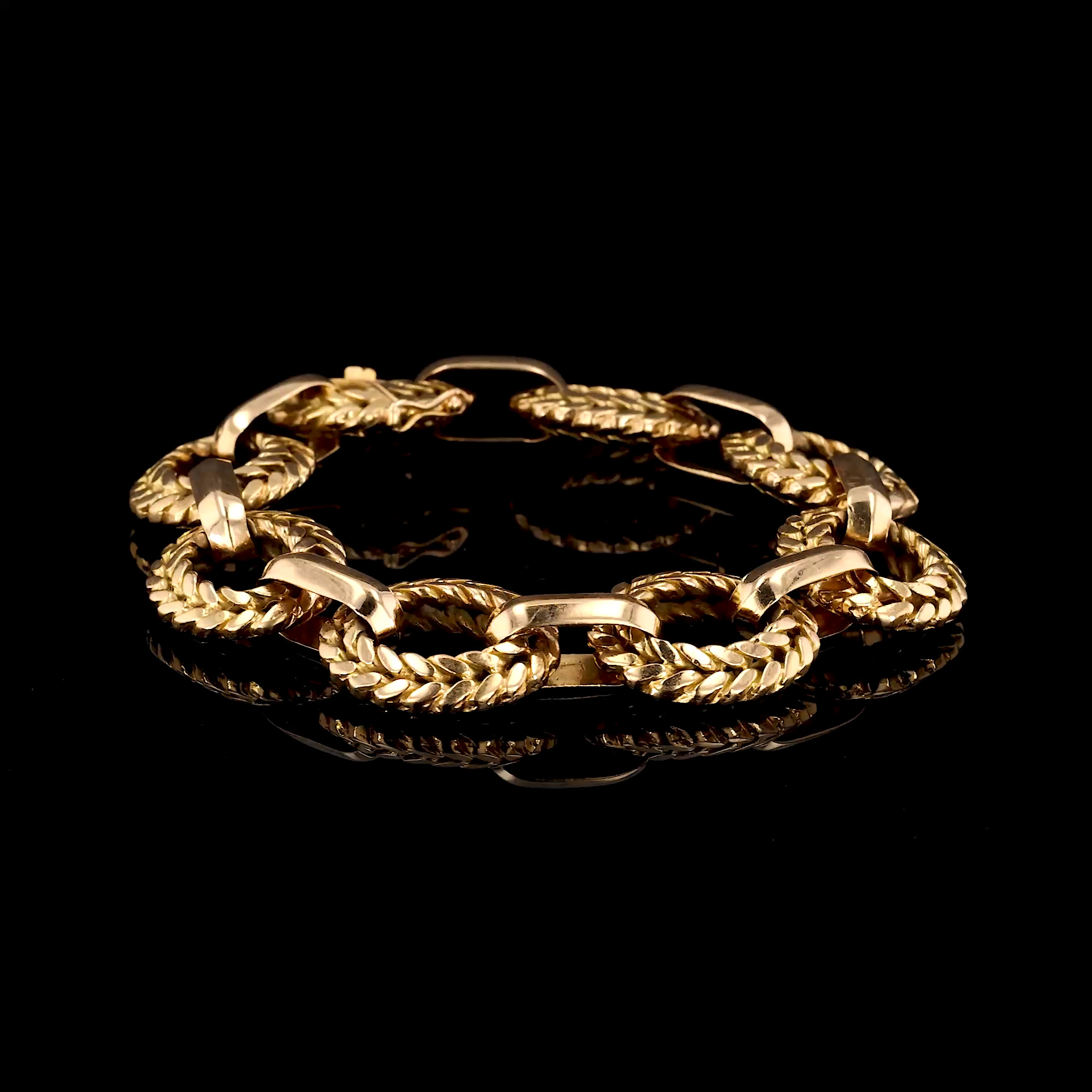 French Retro Woven Oval Link Gold Bracelet in 18ct Yellow Gold