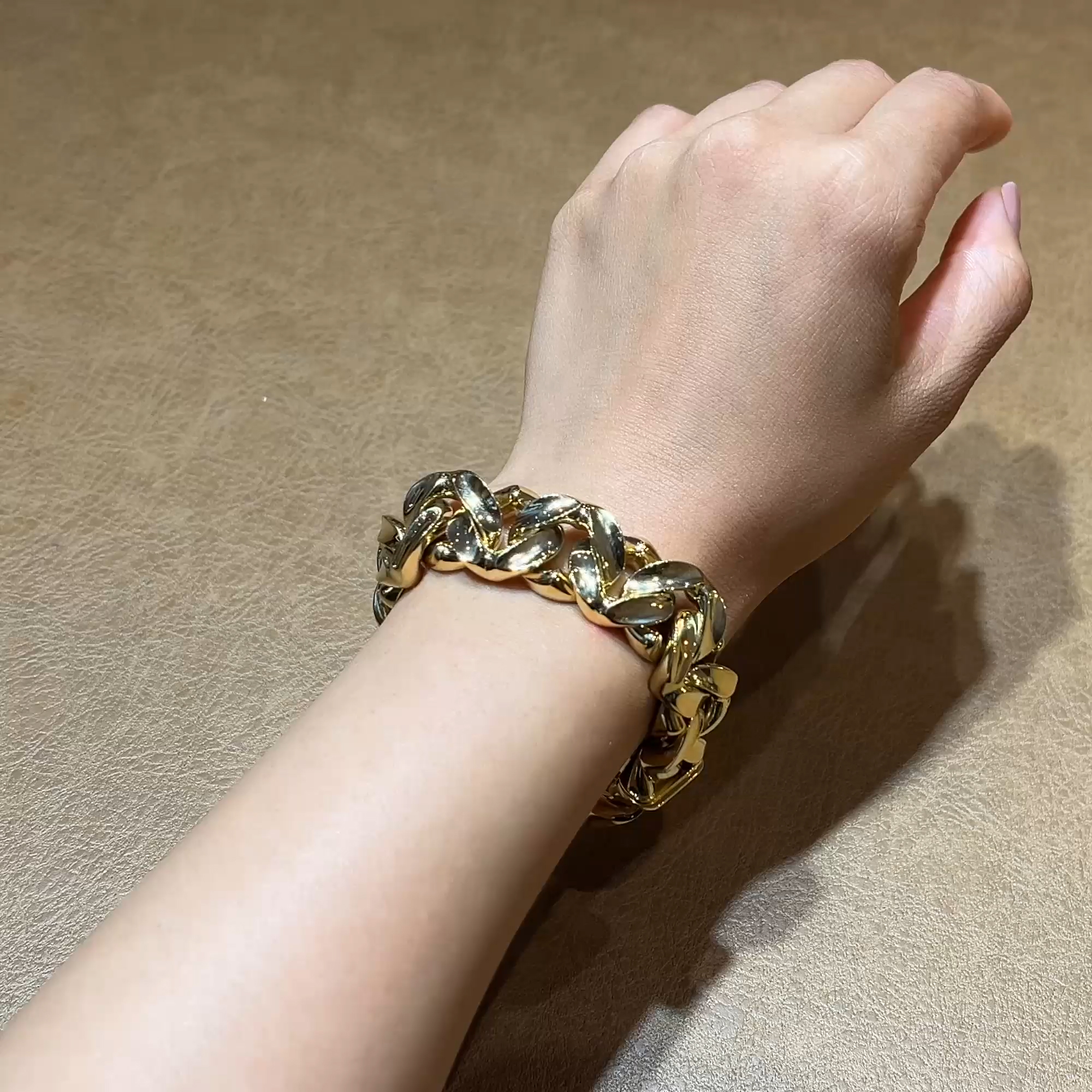 Retro Fancy Curb Link Gold Bracelet in 18ct Yellow Gold