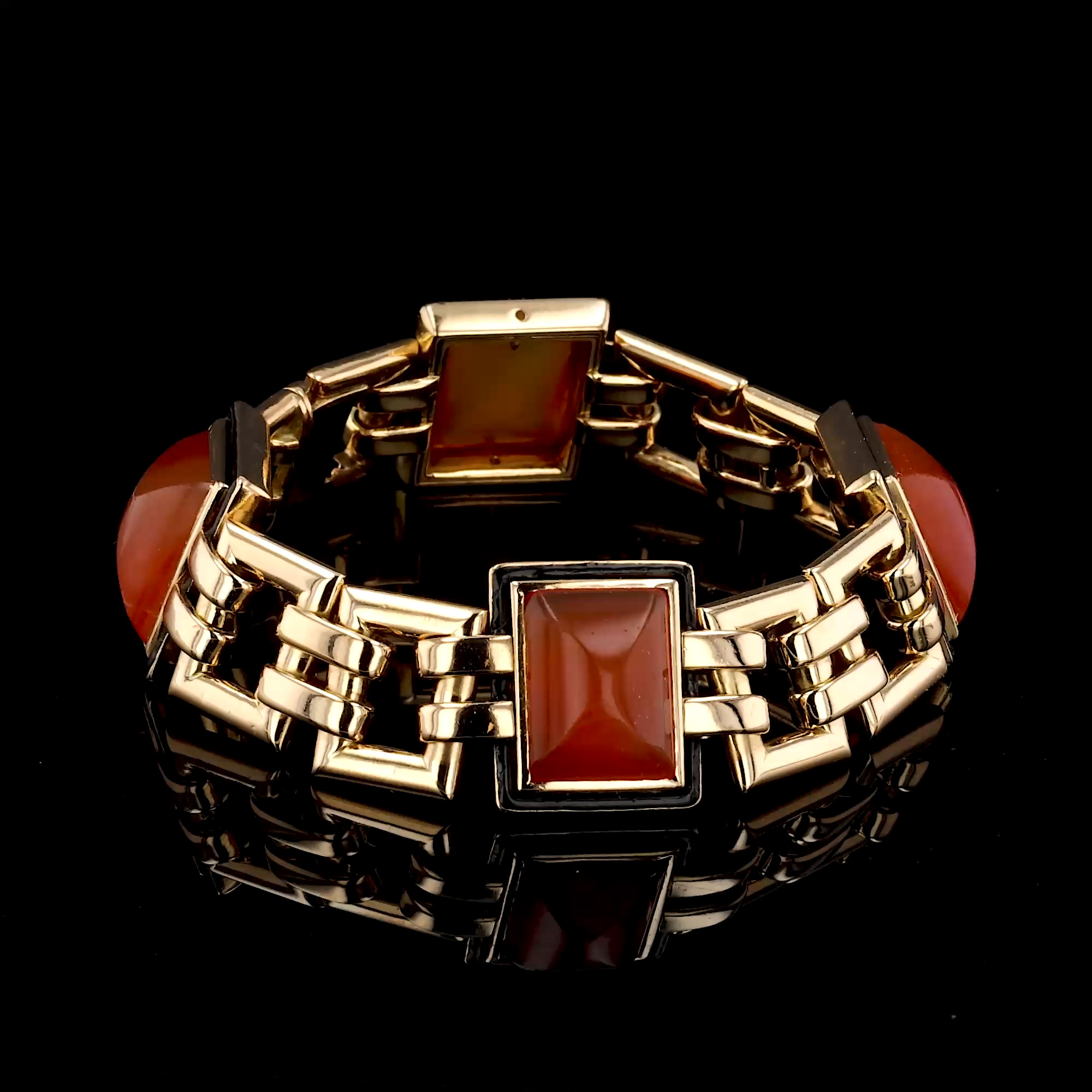 Art Deco Georges L'Enfant Chalcedony and Enamel Link Bracelet in 18ct Yellow Gold