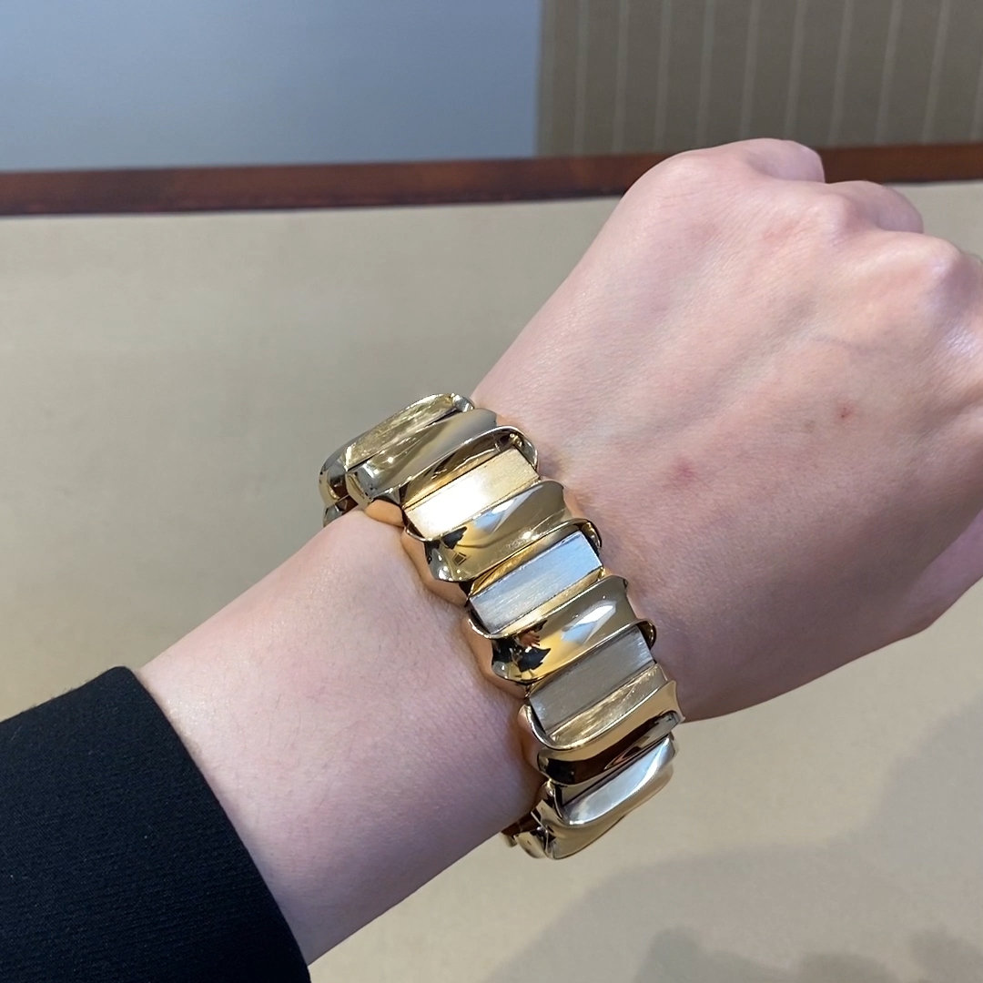 Retro Scroll Bracelet in 18ct Rose Gold