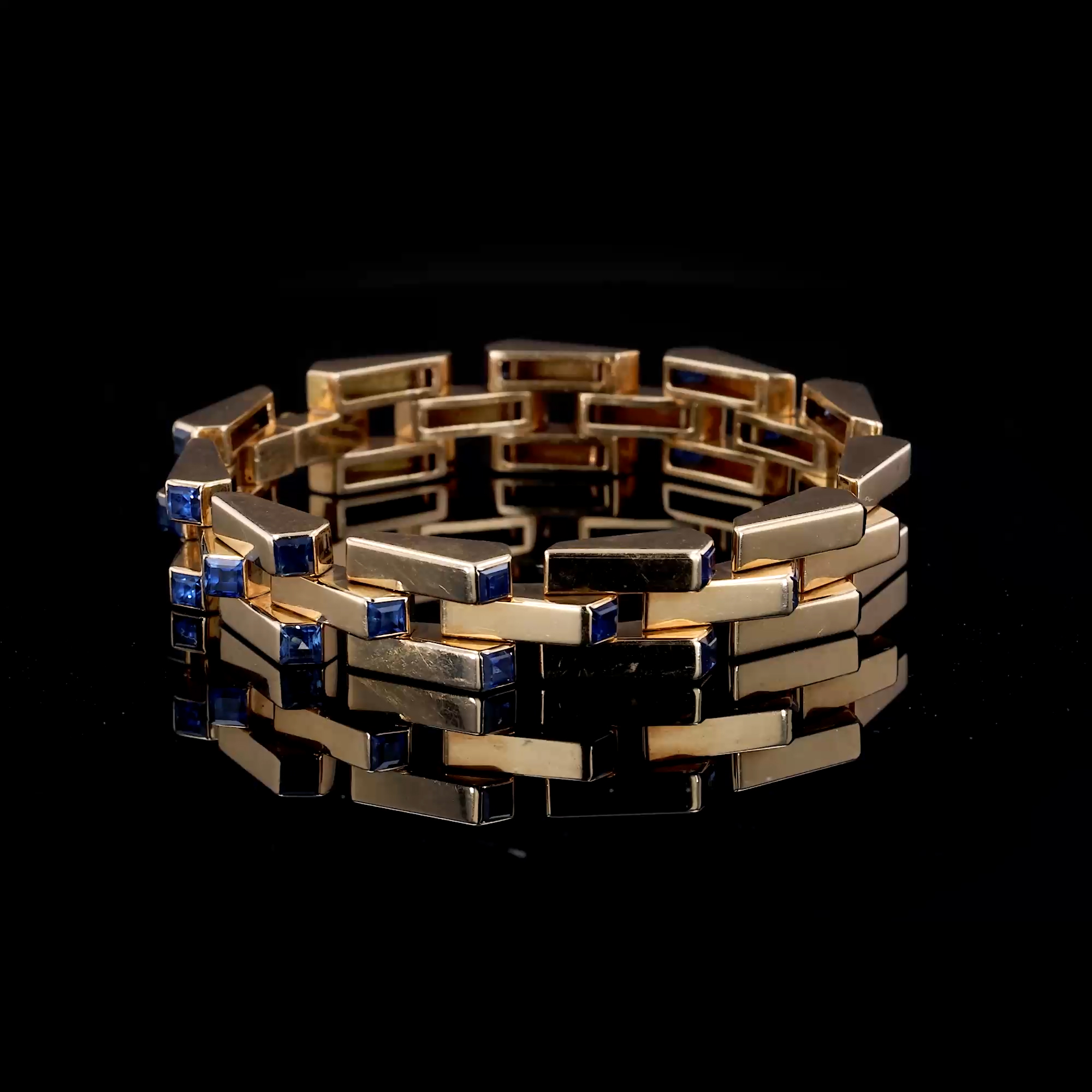 Retro Cartier Brick Link 'Escalier' 9.90ct Sapphire Bracelet in 18ct Yellow Gold