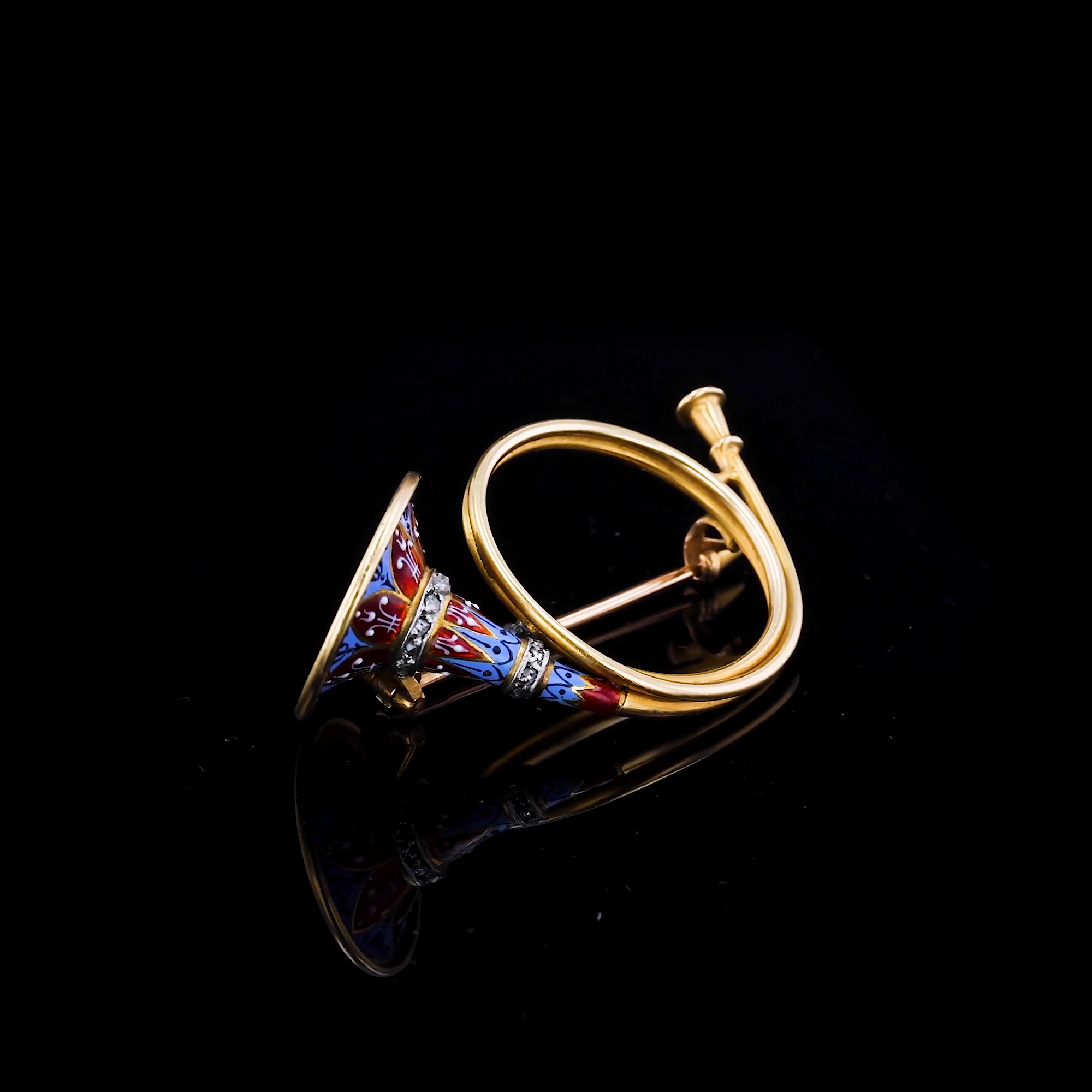Late 19th-Century European Enamel & Diamond Hunting Horn Brooch 18ct Yellow Gold