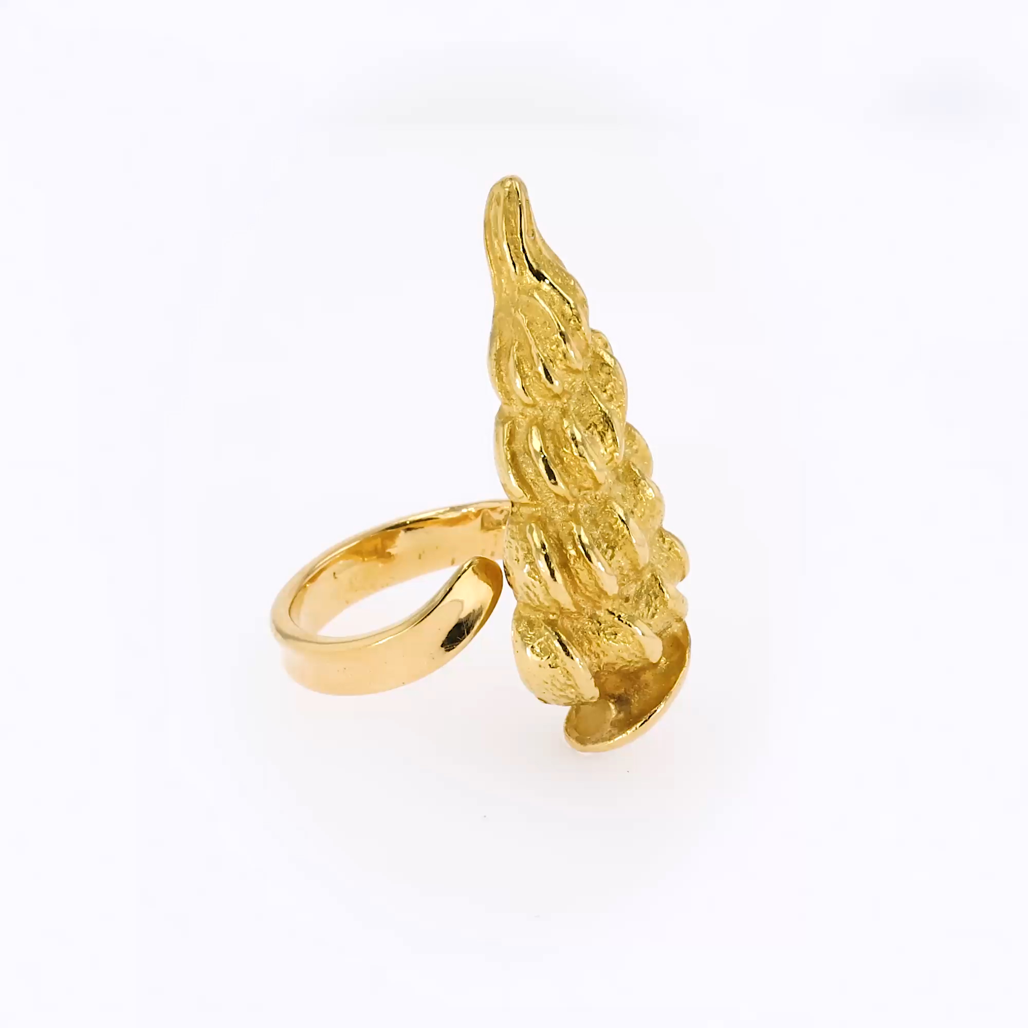 1970s Lalaounis Conch Shell Ring in 22ct Yellow Gold