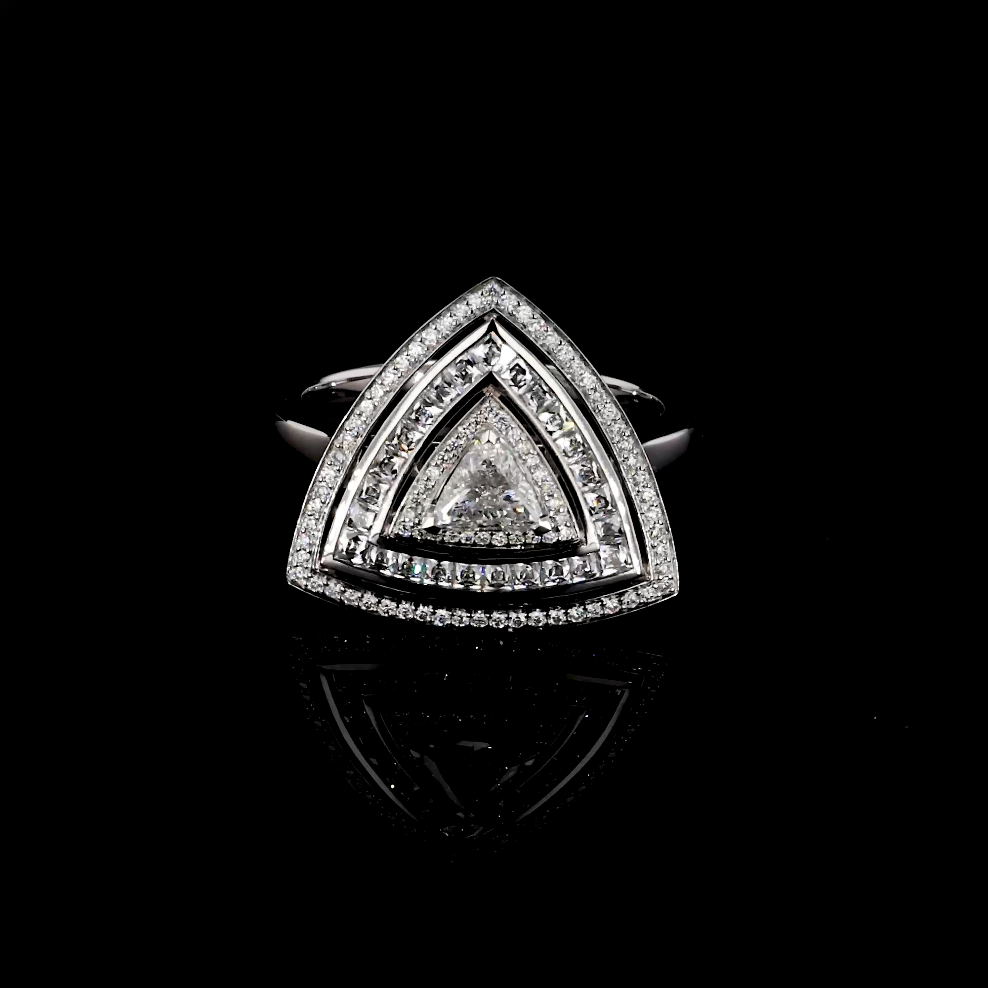 Trilliant Cut 0.28ct Diamond Ripple Ring in Platinum