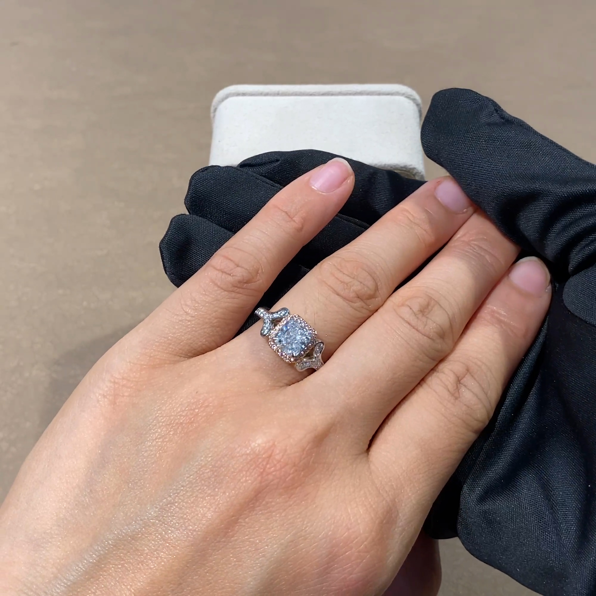 Masterpiece Cléo 1.57ct Light Blue Diamond Cluster Ring in Platinum & 18ct Rose Gold