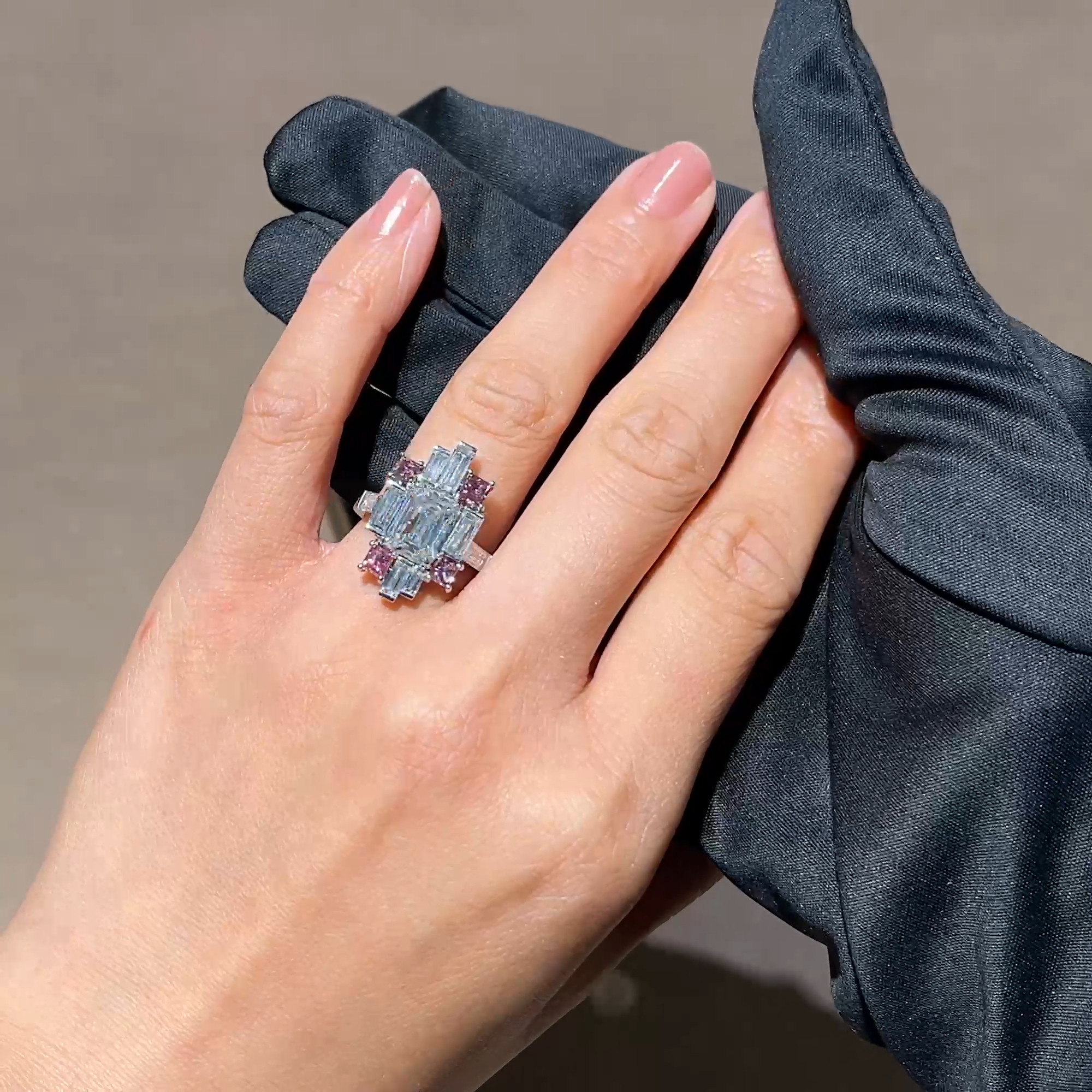 Masterpiece Mosaic 3.01ct Diamond and Fancy Vivid Pink Diamond Ring in Platinum