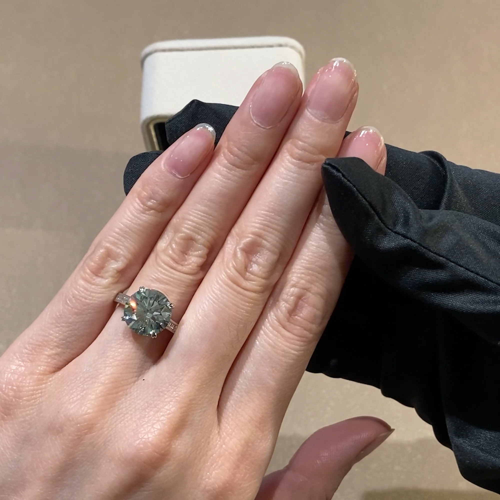 Masterpiece Gatsby 5.26ct Diamond Ring in Platinum