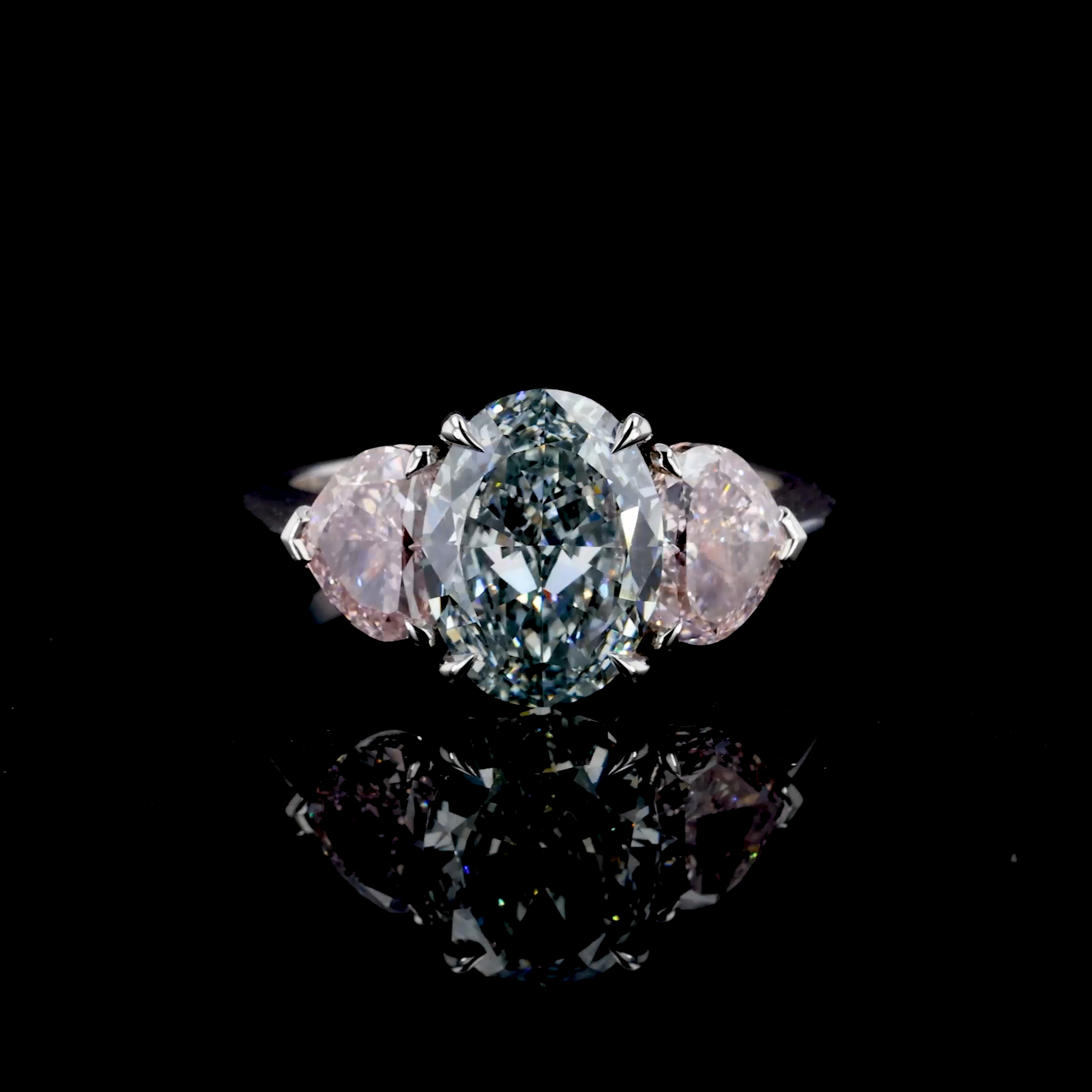 Masterpiece Venus Setting 2.90ct Fany Blue-Grey Diamond and Pink Diamond Ring  in Platinum