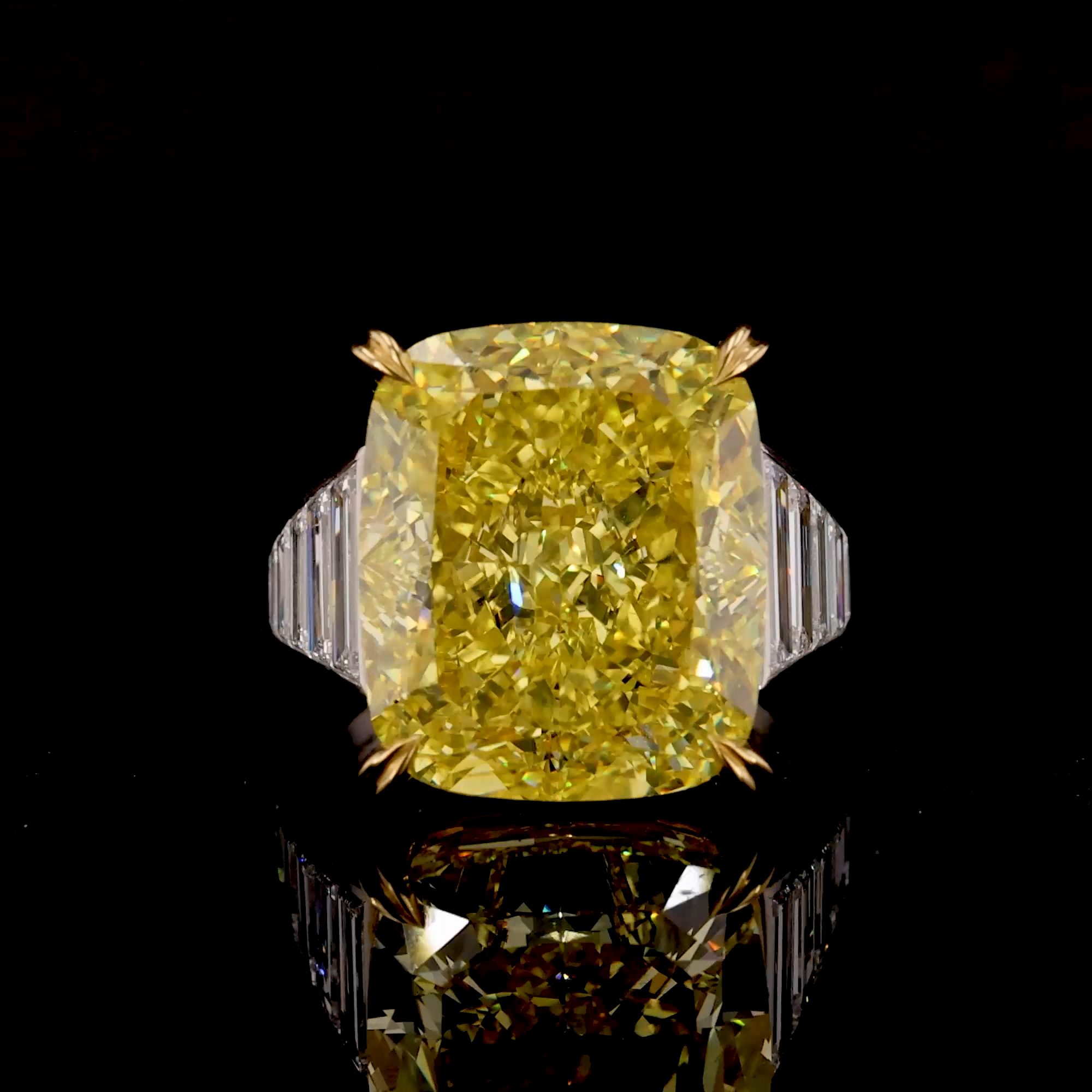 Masterpiece Cushion Cut 25.19ct South African Fancy Vivid Yellow Diamond Ring in Platinum and 18ct Yellow Gold