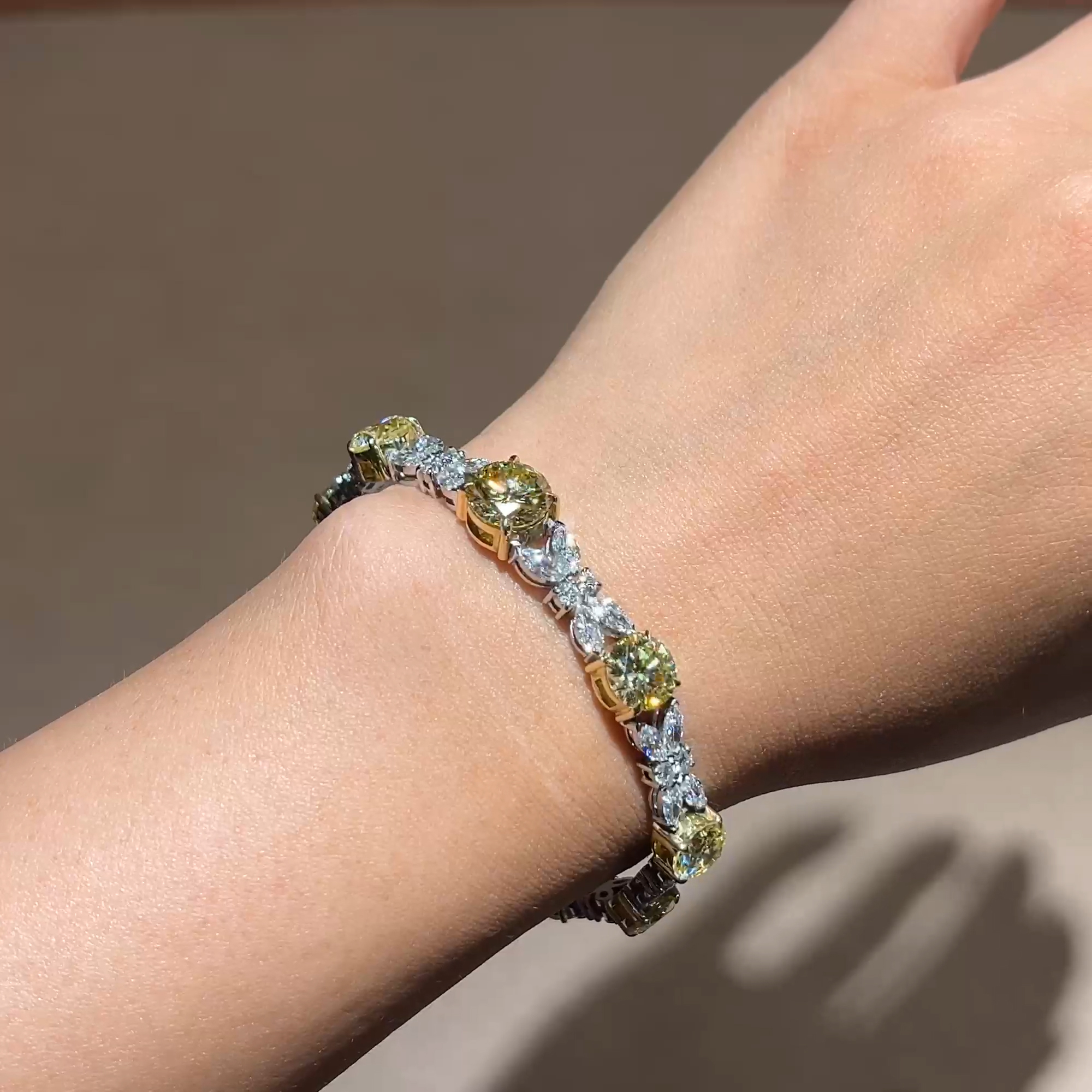 Masterpiece Brilliant Cut 14.85ct Fancy Yellow Diamond Bracelet in Platinum and 18ct Yellow Gold