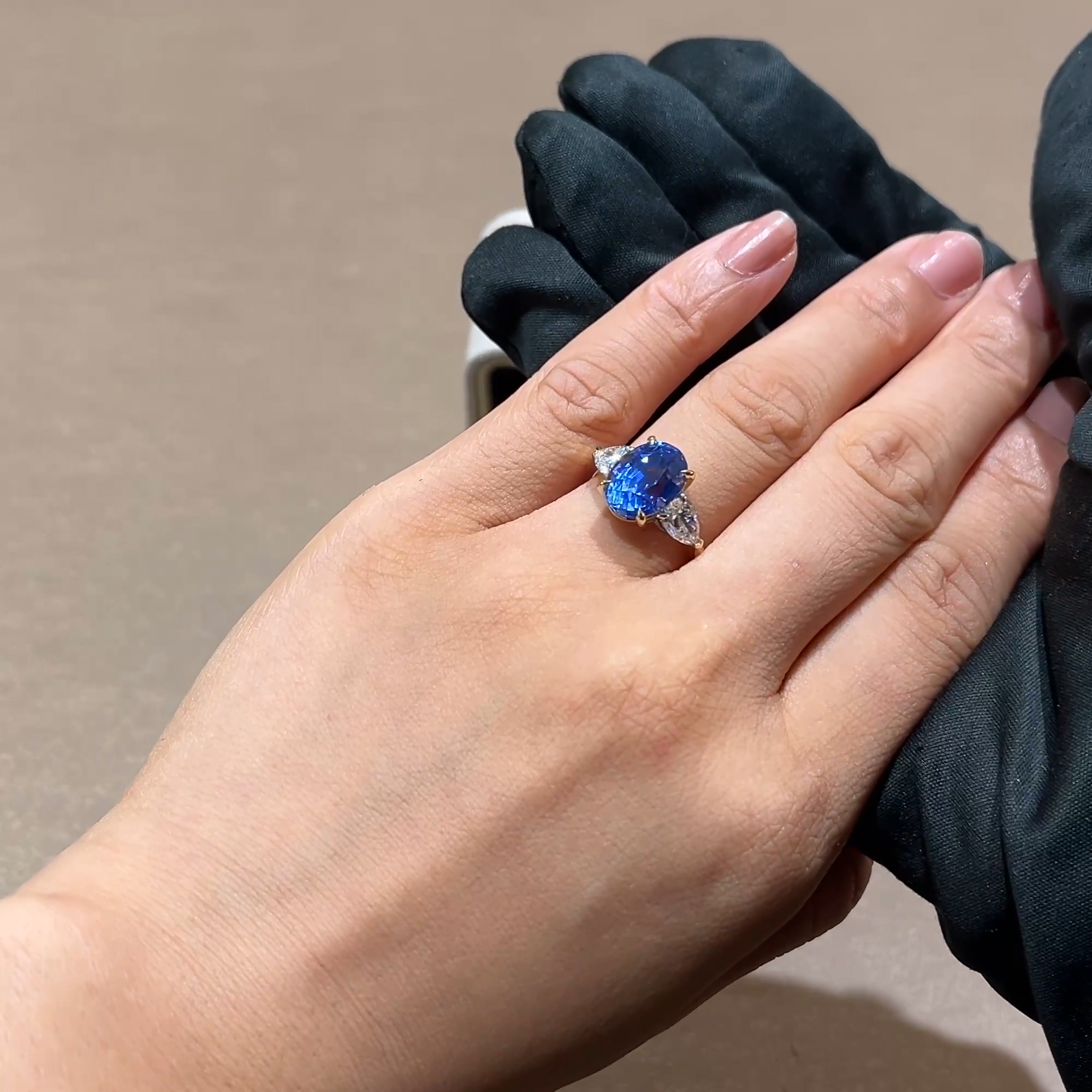 Masterpiece 5.50ct Madagascan Sapphire and Diamond Ring in 18ct Yellow Gold and Platinum